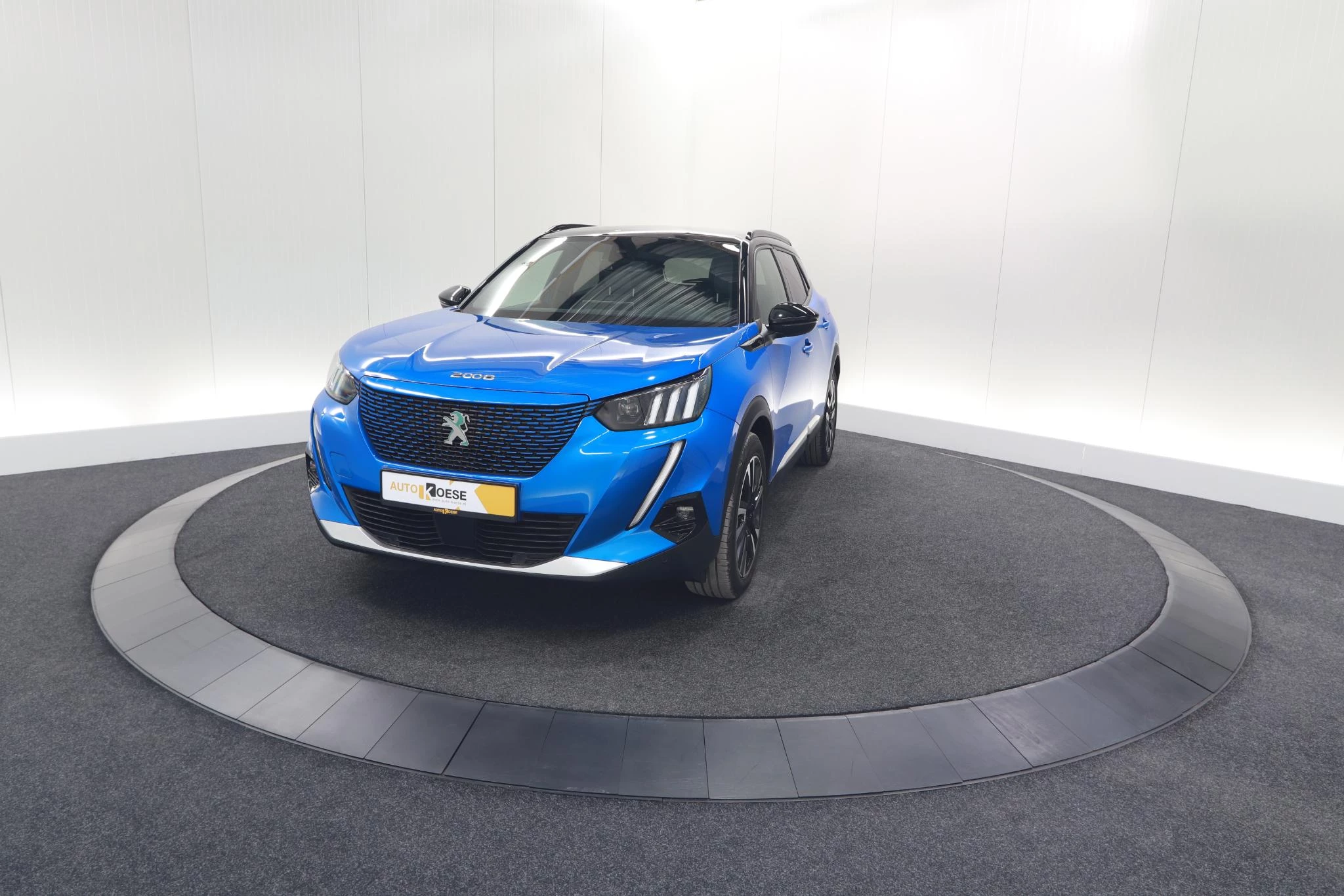 Hoofdafbeelding Peugeot e-2008