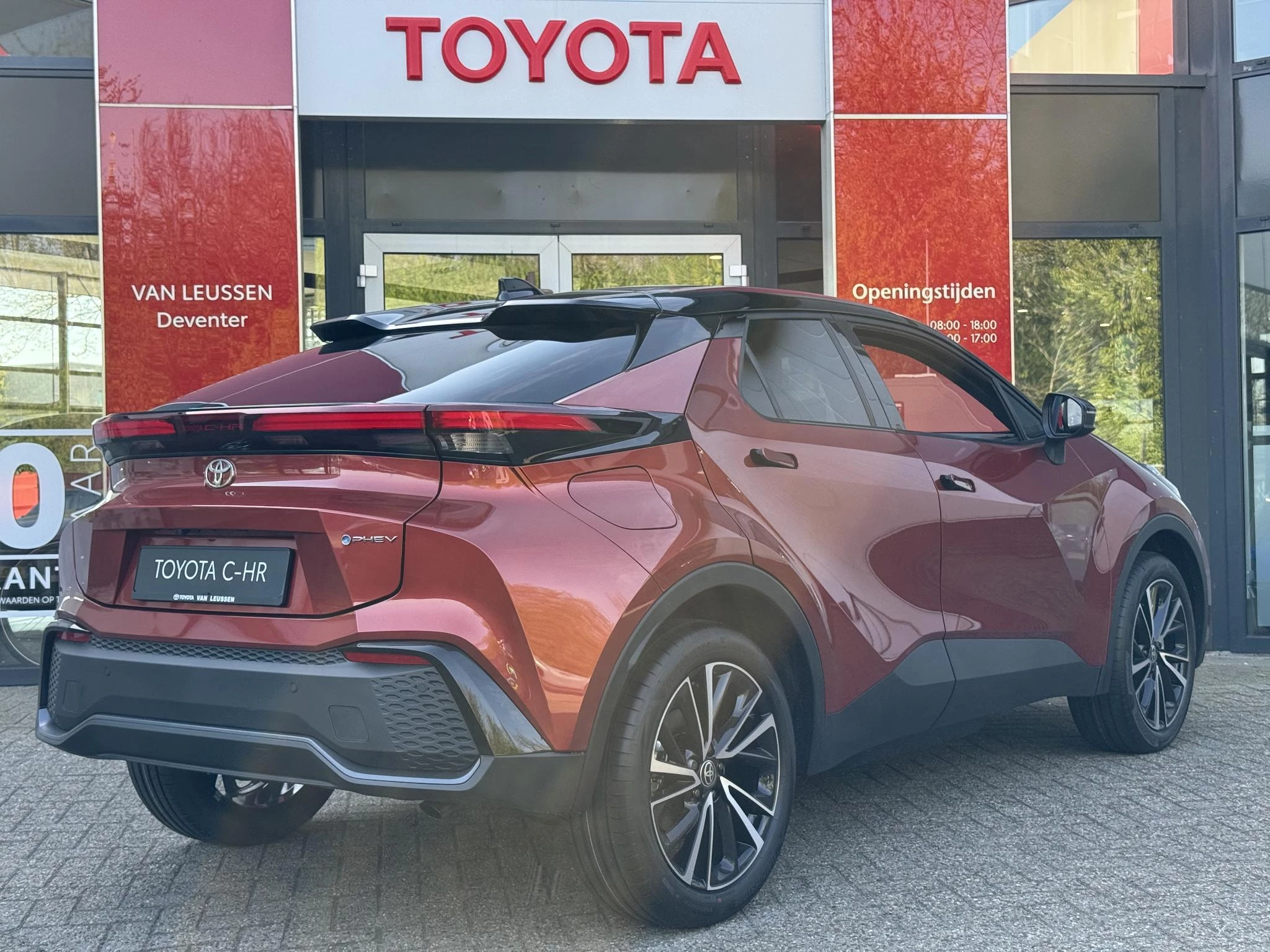 Hoofdafbeelding Toyota C-HR