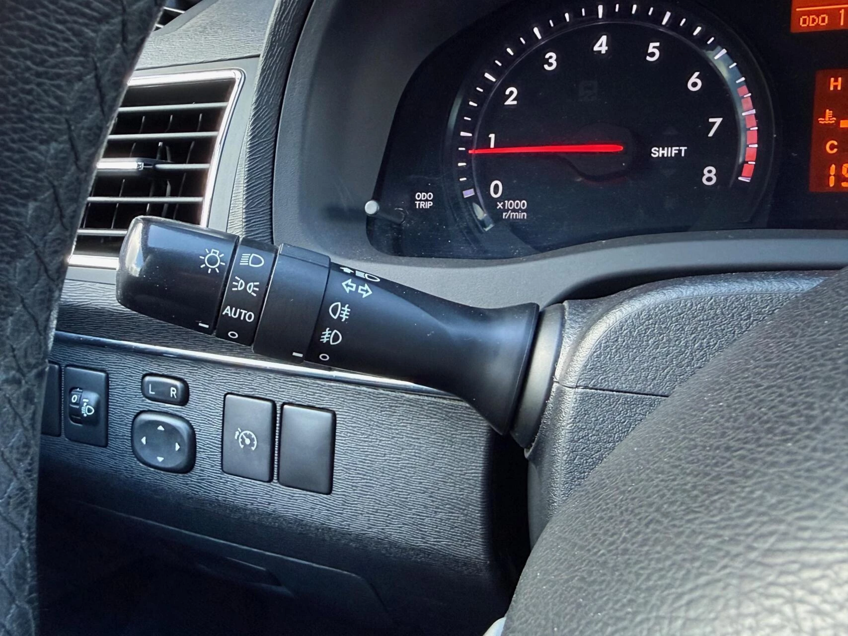 Hoofdafbeelding Toyota Avensis