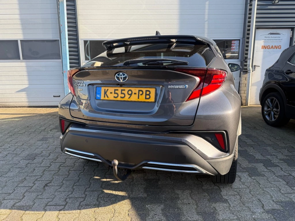 Hoofdafbeelding Toyota C-HR