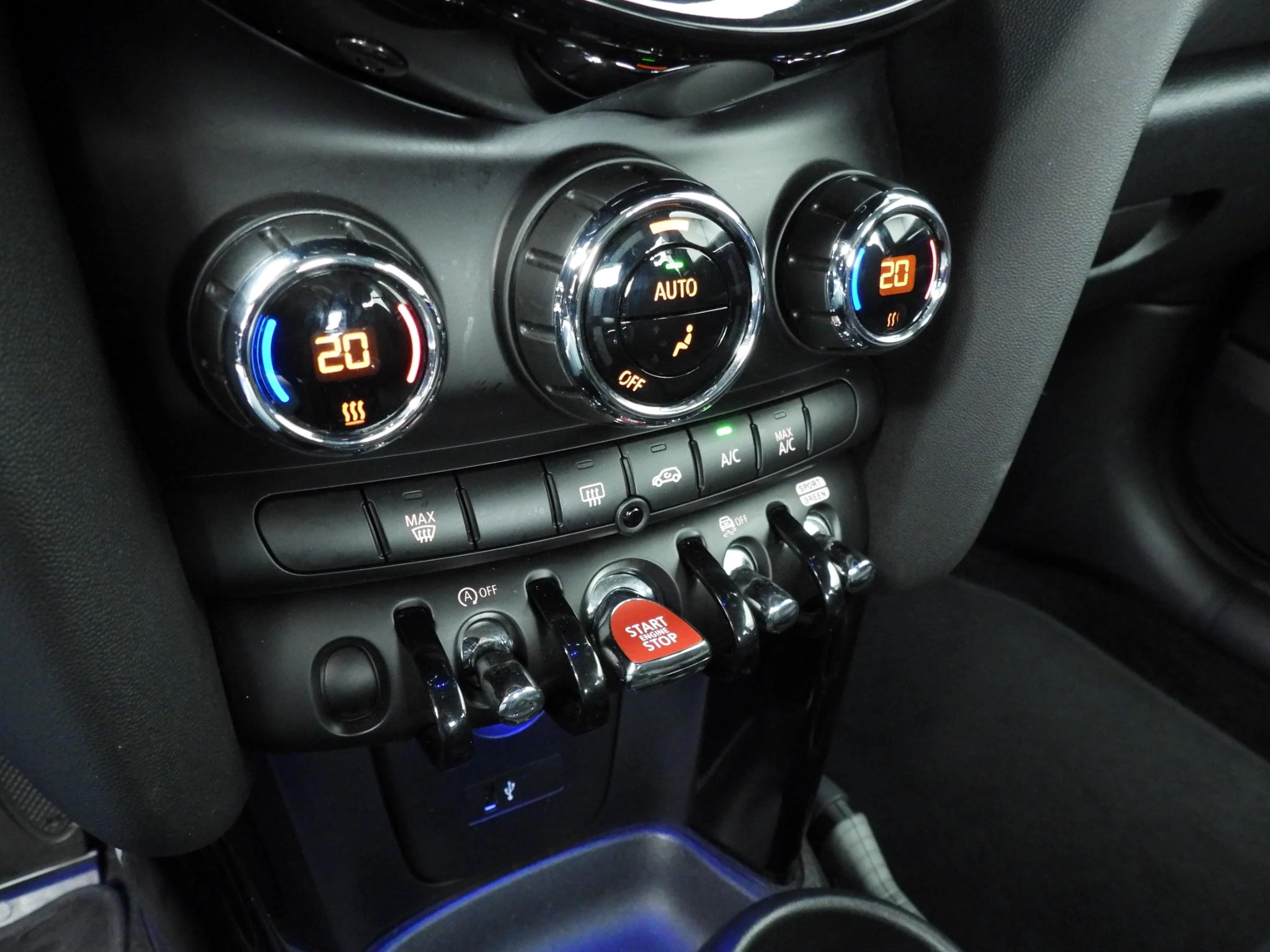 Hoofdafbeelding MINI 3-deurs