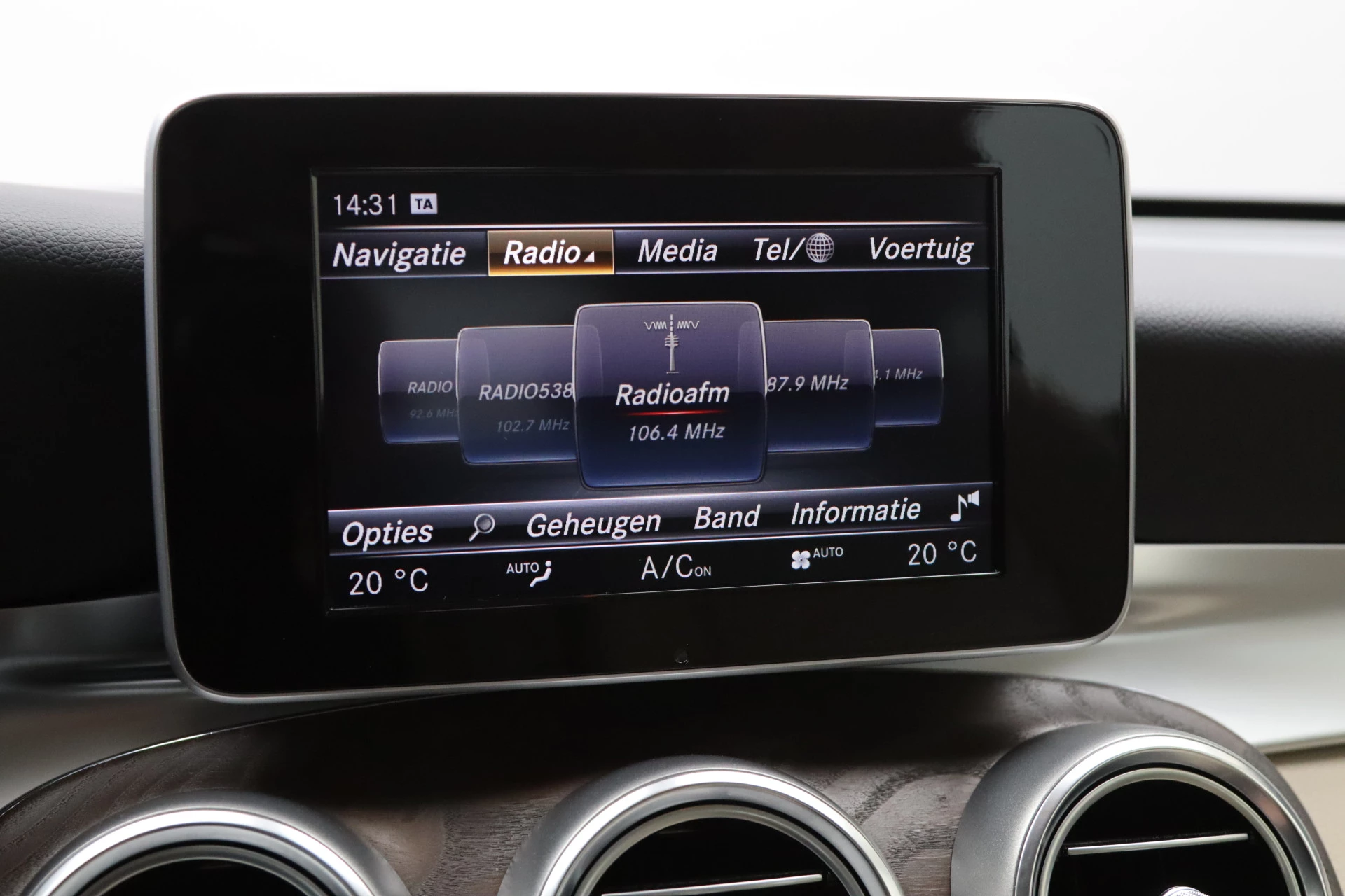 Hoofdafbeelding Mercedes-Benz GLC