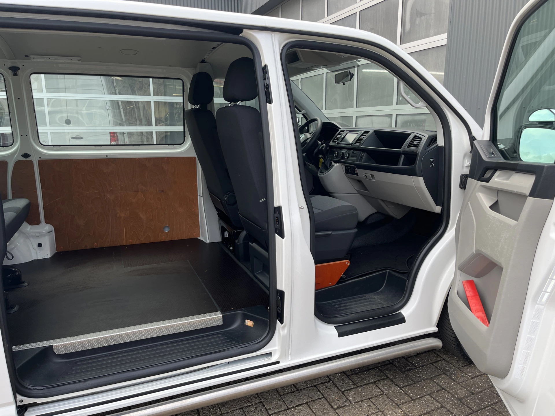 Hoofdafbeelding Volkswagen Transporter