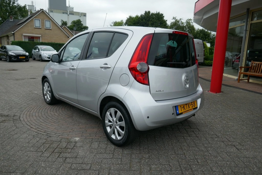 Hoofdafbeelding Opel Agila