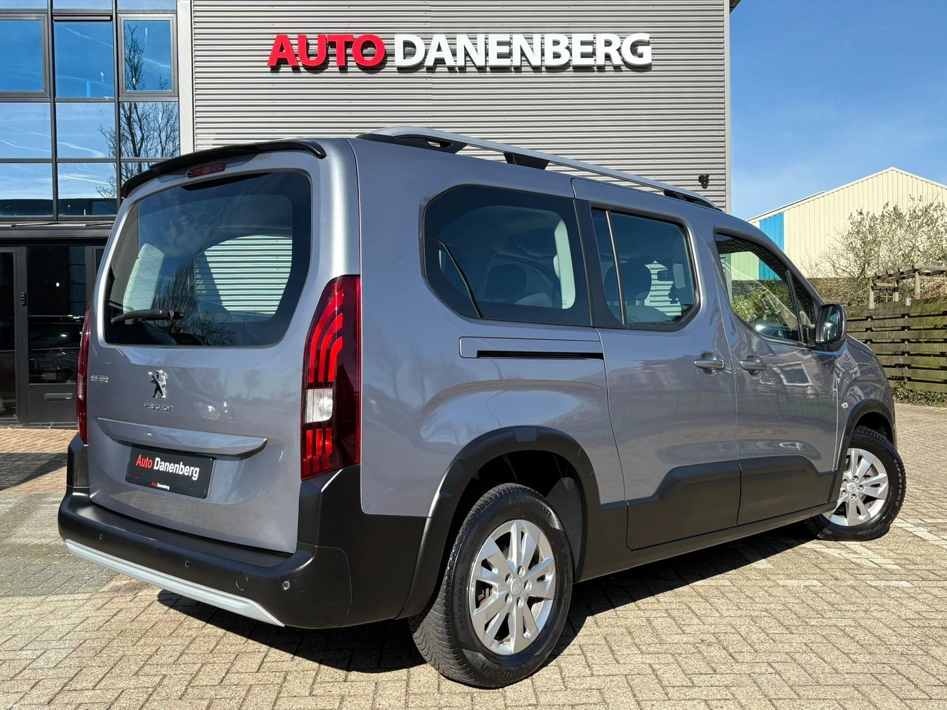 Hoofdafbeelding Peugeot Rifter