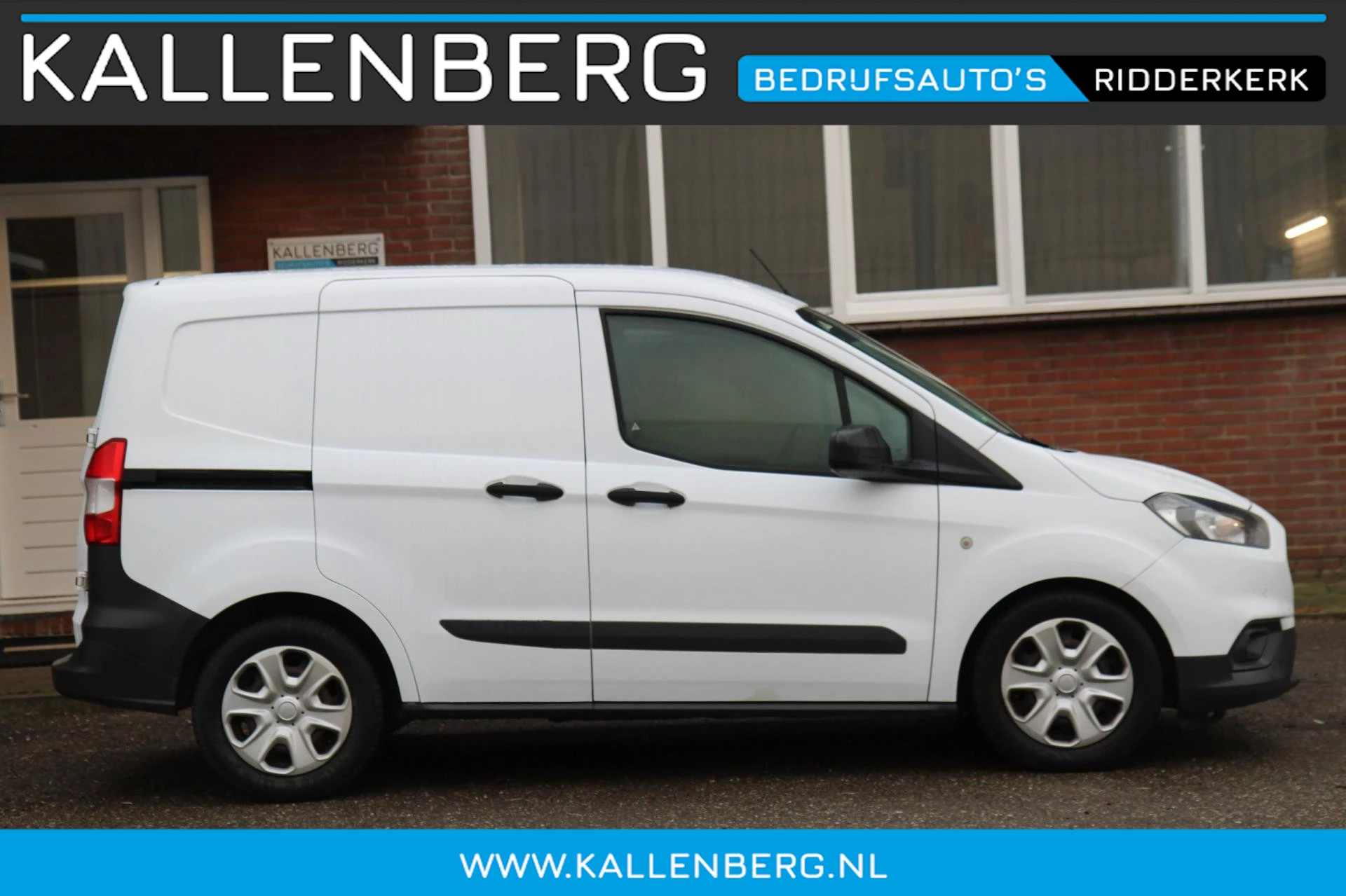 Hoofdafbeelding Ford Transit Courier