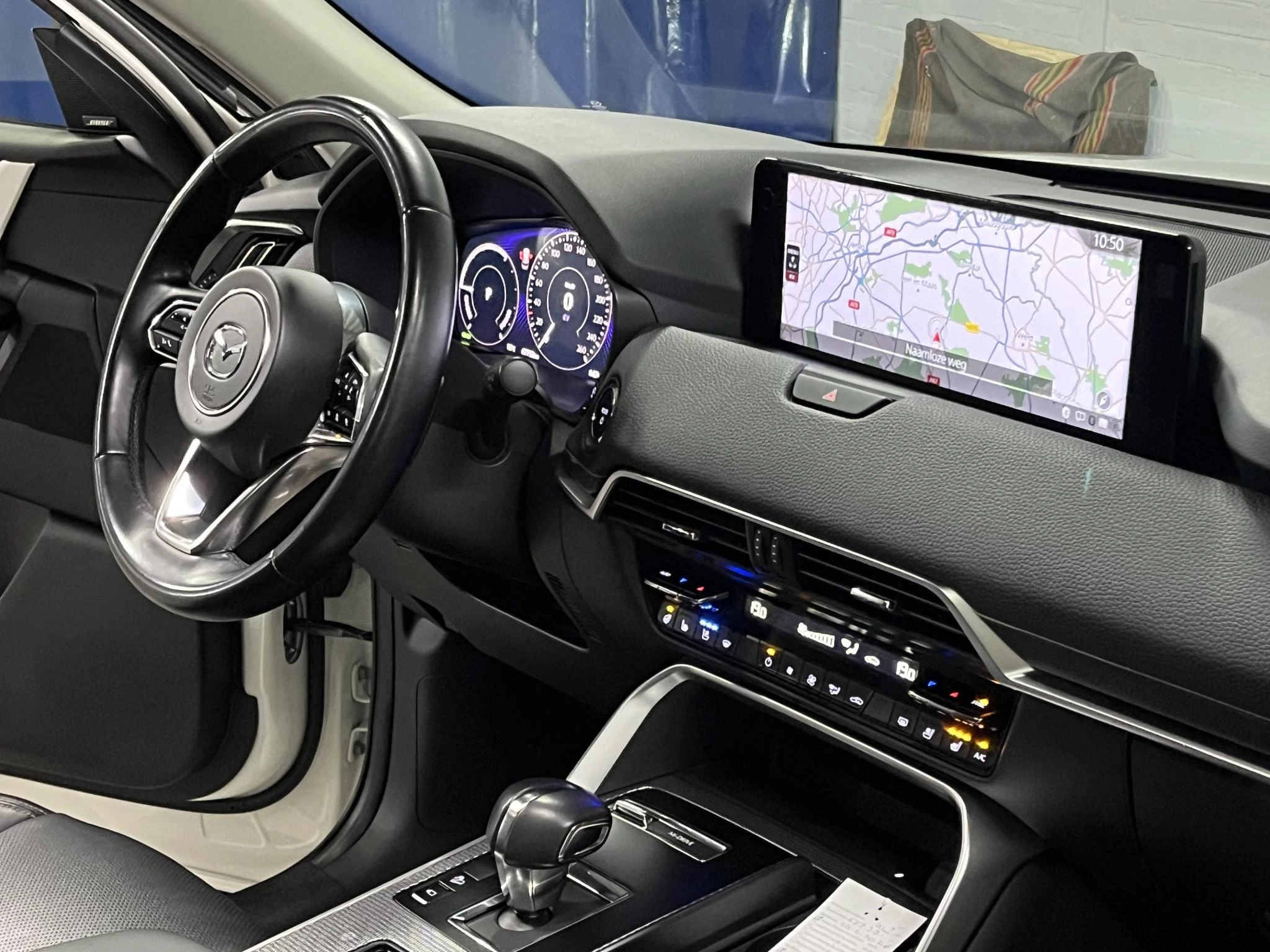 Hoofdafbeelding Mazda CX-60