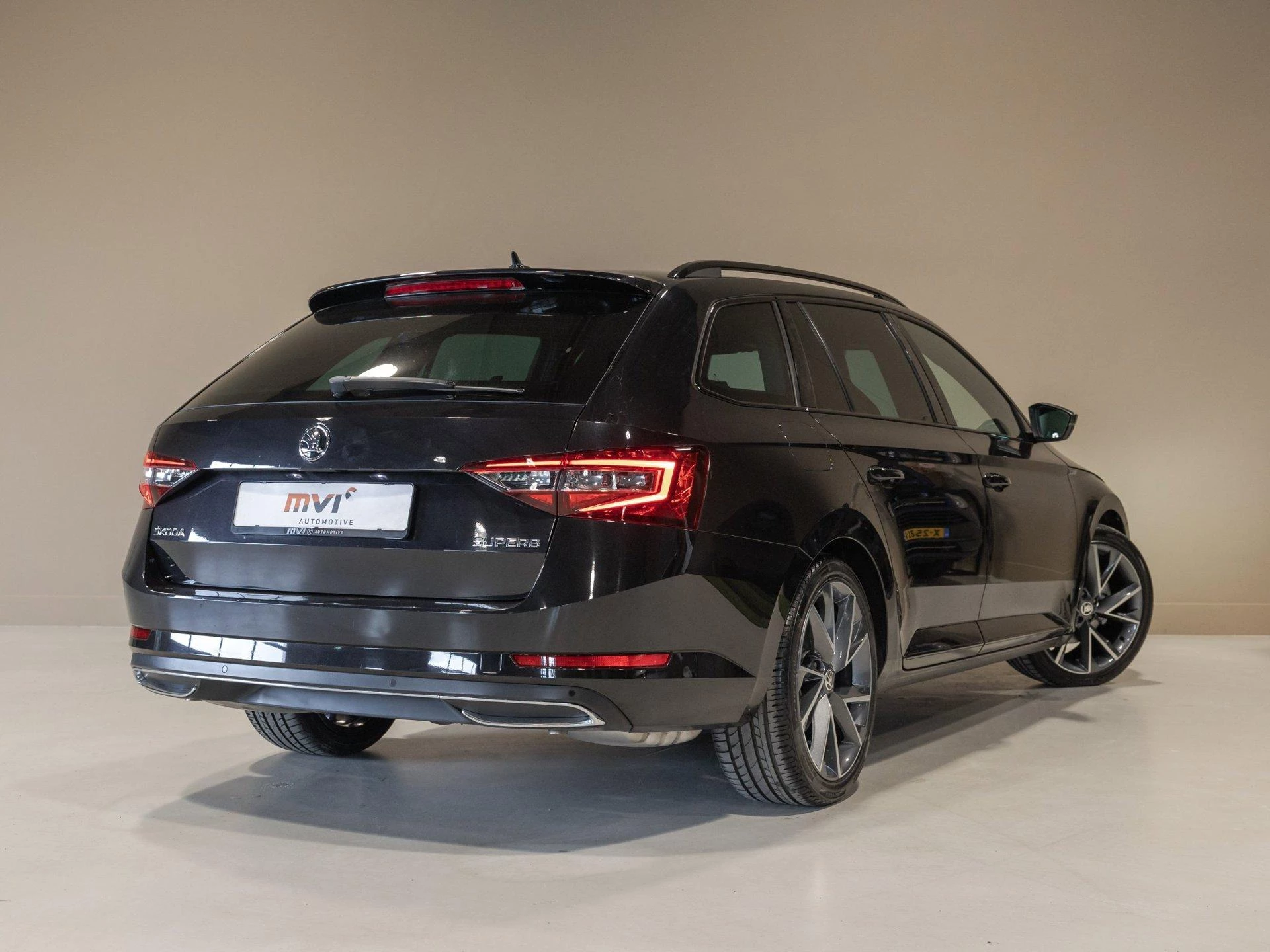 Hoofdafbeelding Škoda Superb