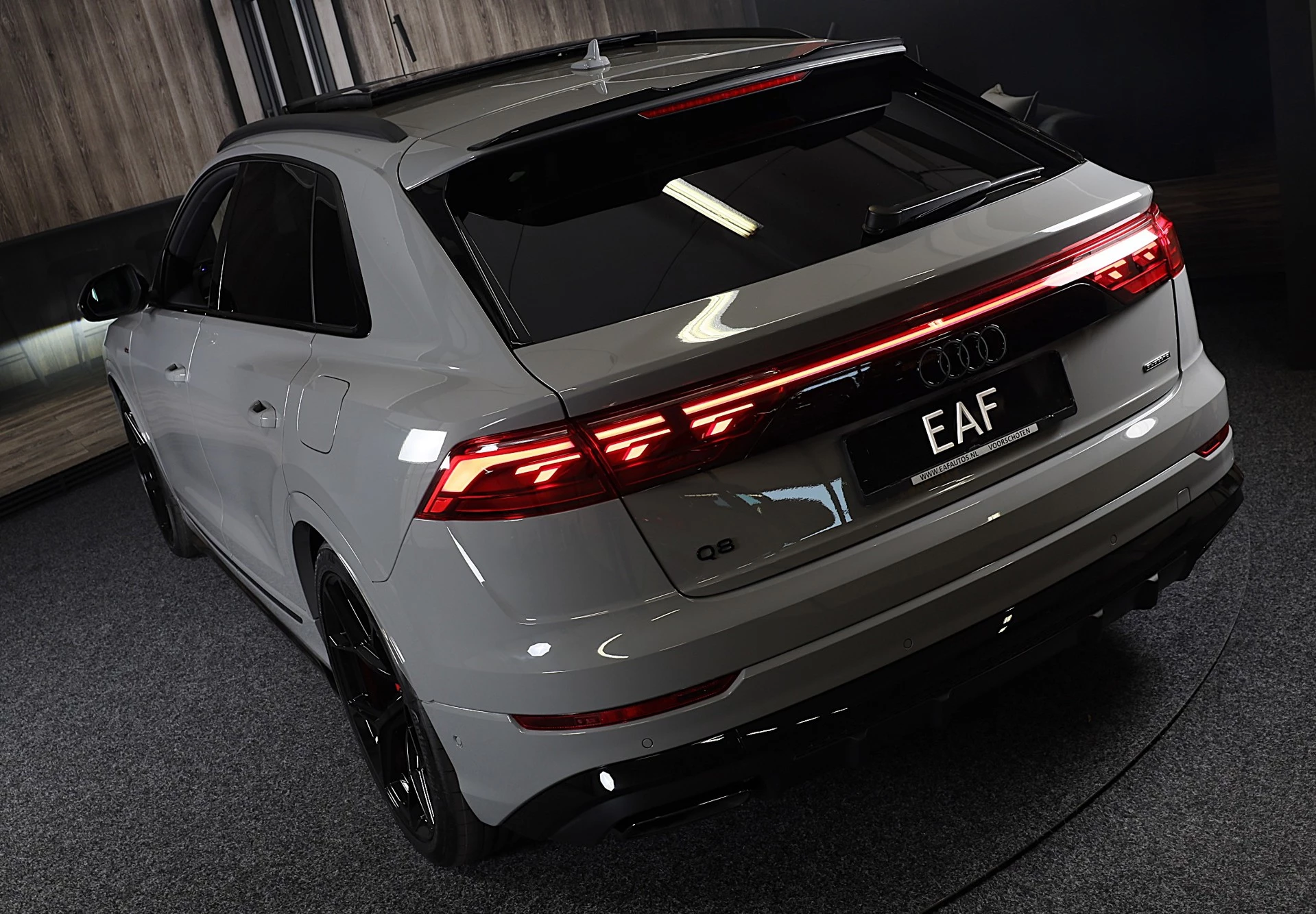 Hoofdafbeelding Audi Q8