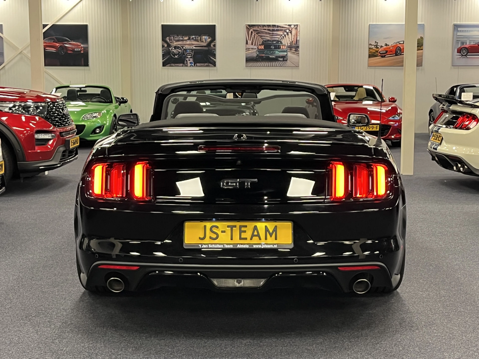 Hoofdafbeelding Ford Mustang