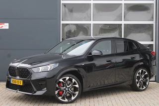Hoofdafbeelding BMW X2 BMW X2 SDrive20i M-Sport Pro | Pano | HK | HUD | Memory | 21'' | Iconic Glow