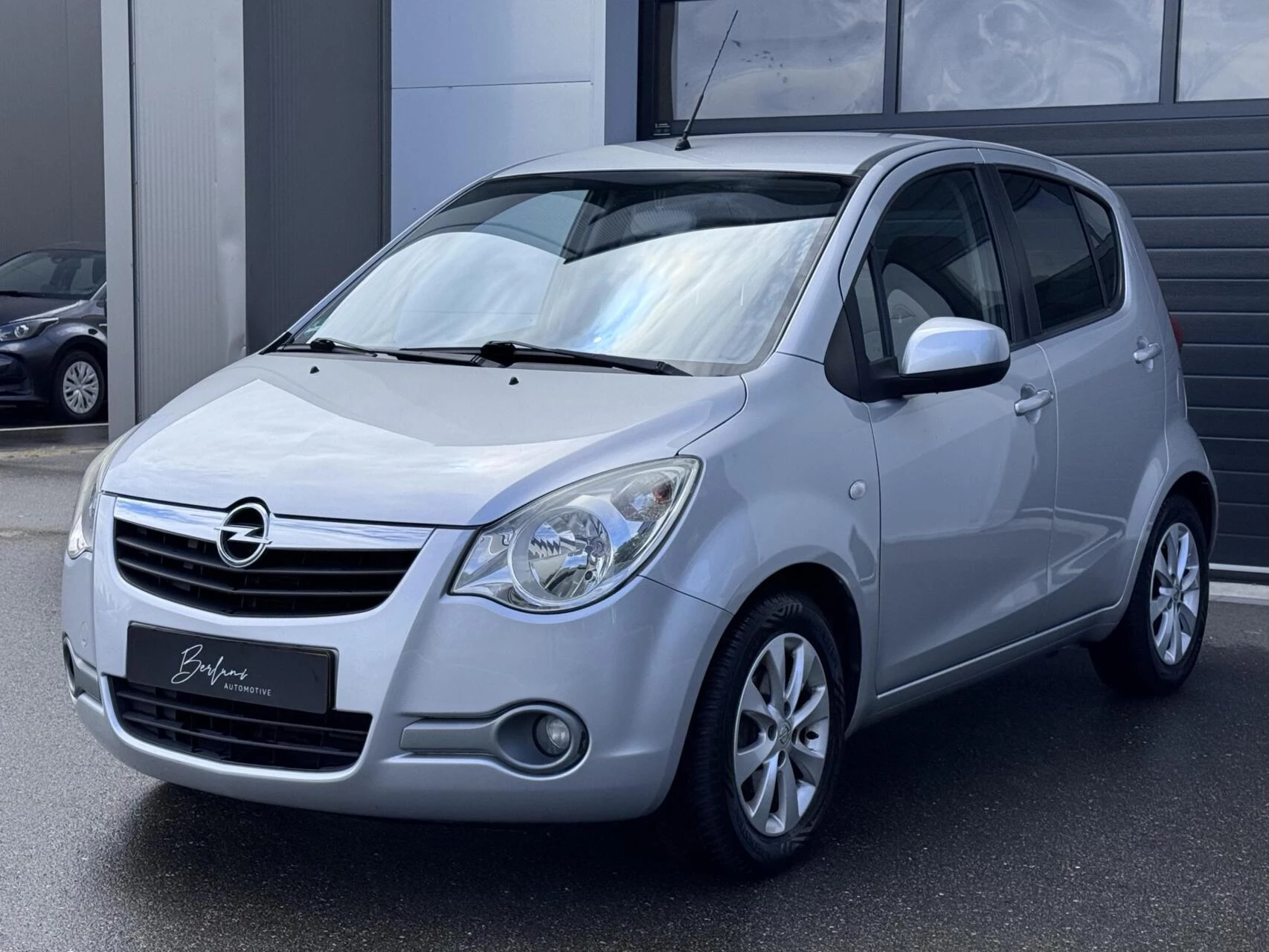 Hoofdafbeelding Opel Agila