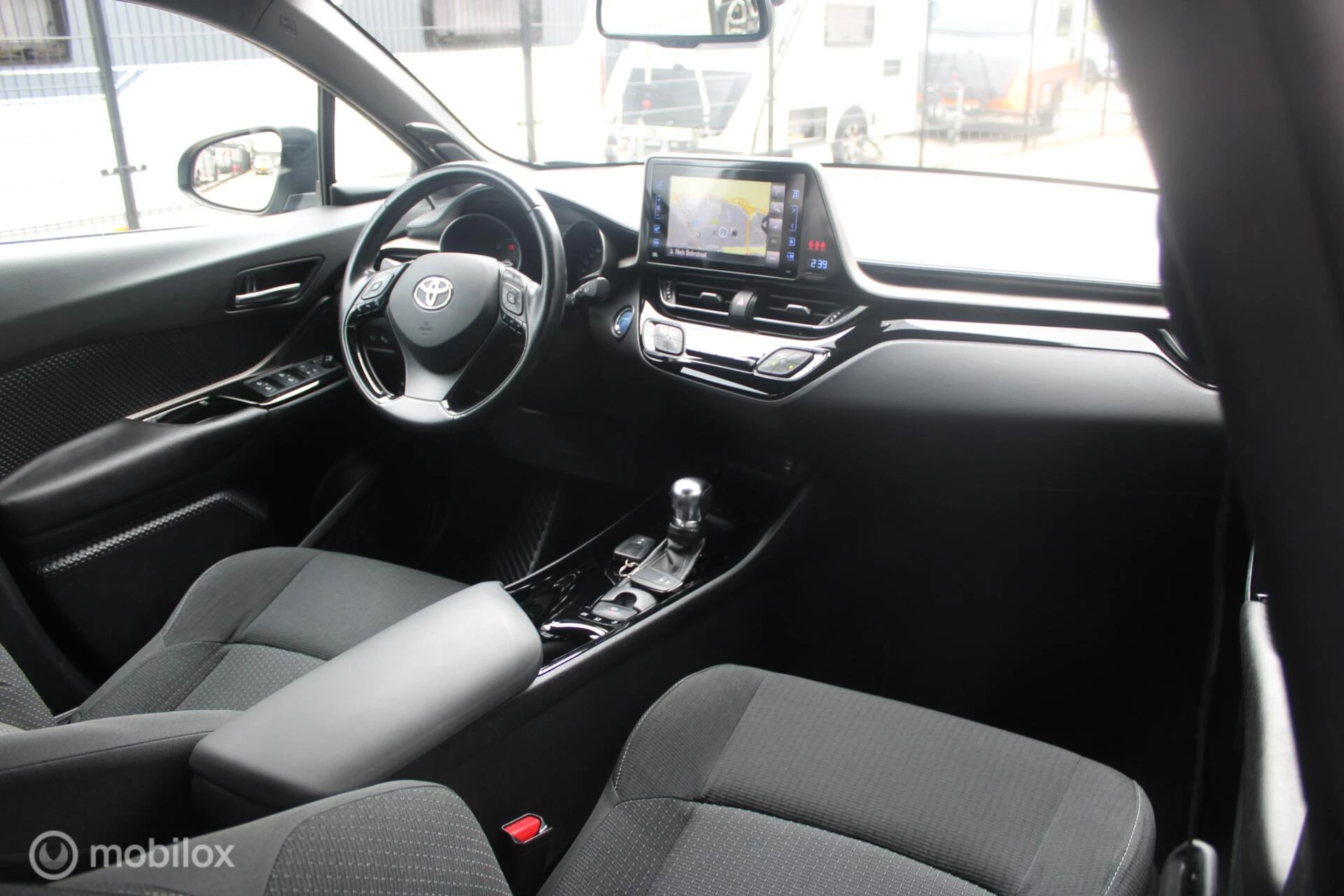 Hoofdafbeelding Toyota C-HR