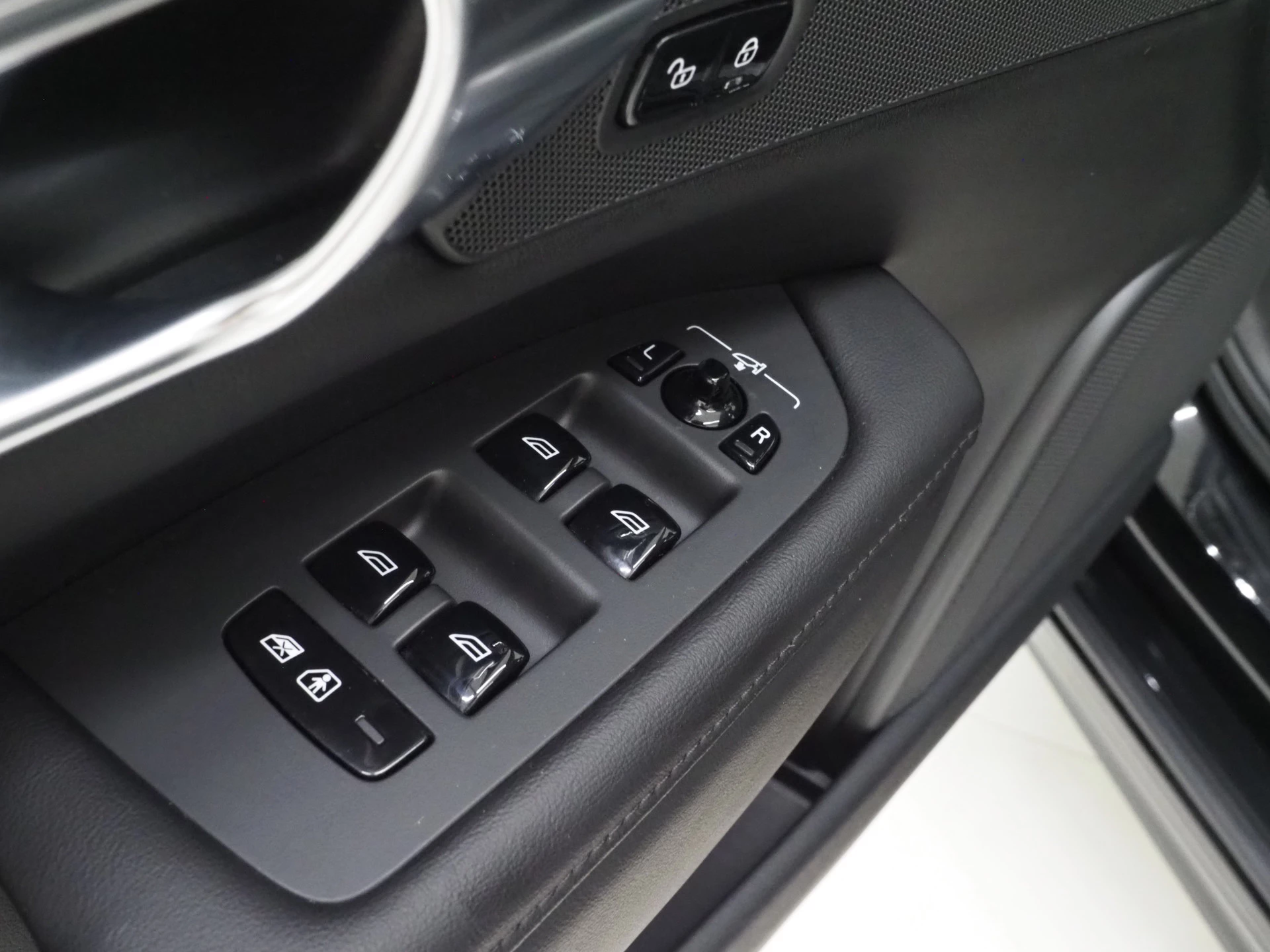 Hoofdafbeelding Volvo V90