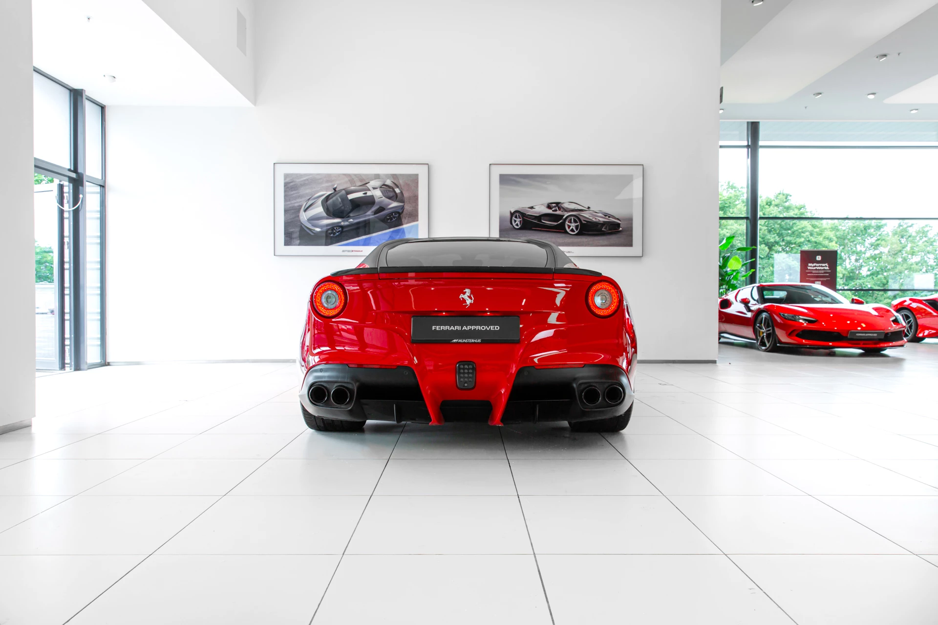Hoofdafbeelding Ferrari F12