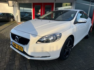 Hoofdafbeelding Volvo V40 Volvo V40 2.0 T2 Momentum 1e eigenaar Navi/PDC/Bluethooth