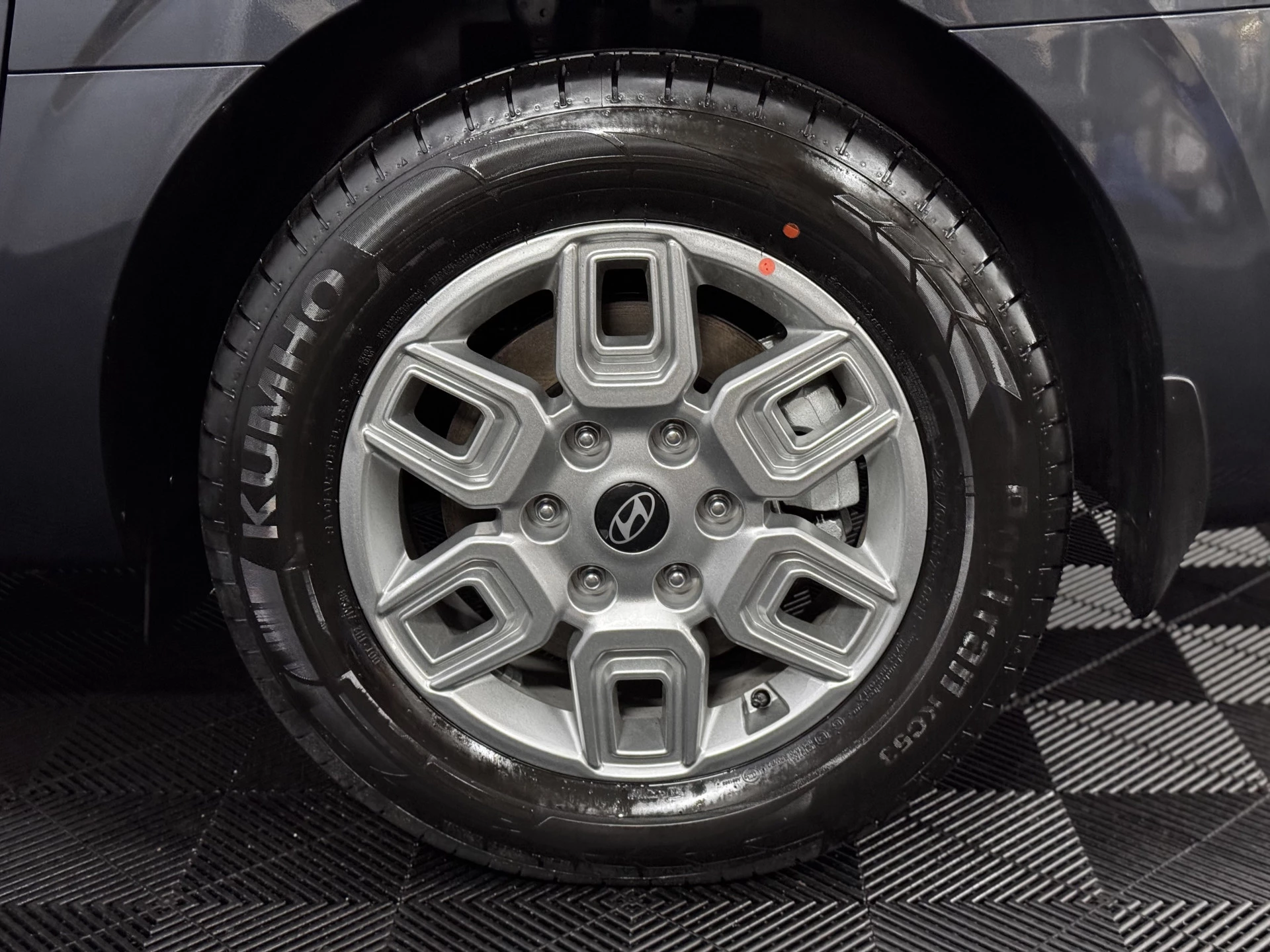 Hoofdafbeelding Hyundai Staris