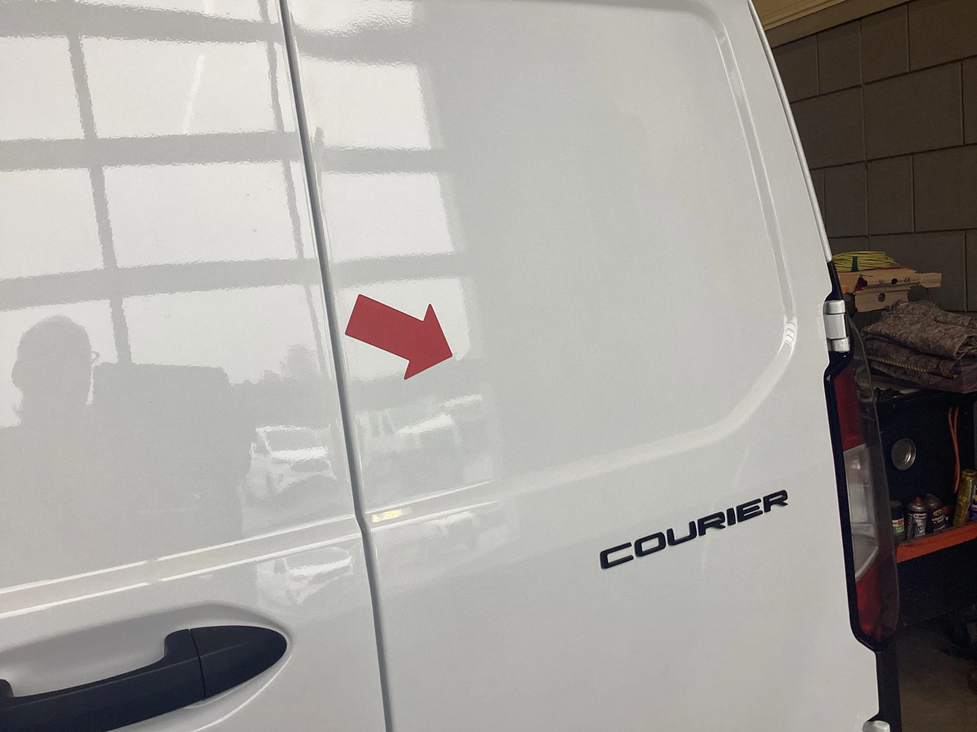 Hoofdafbeelding Ford Transit Courier