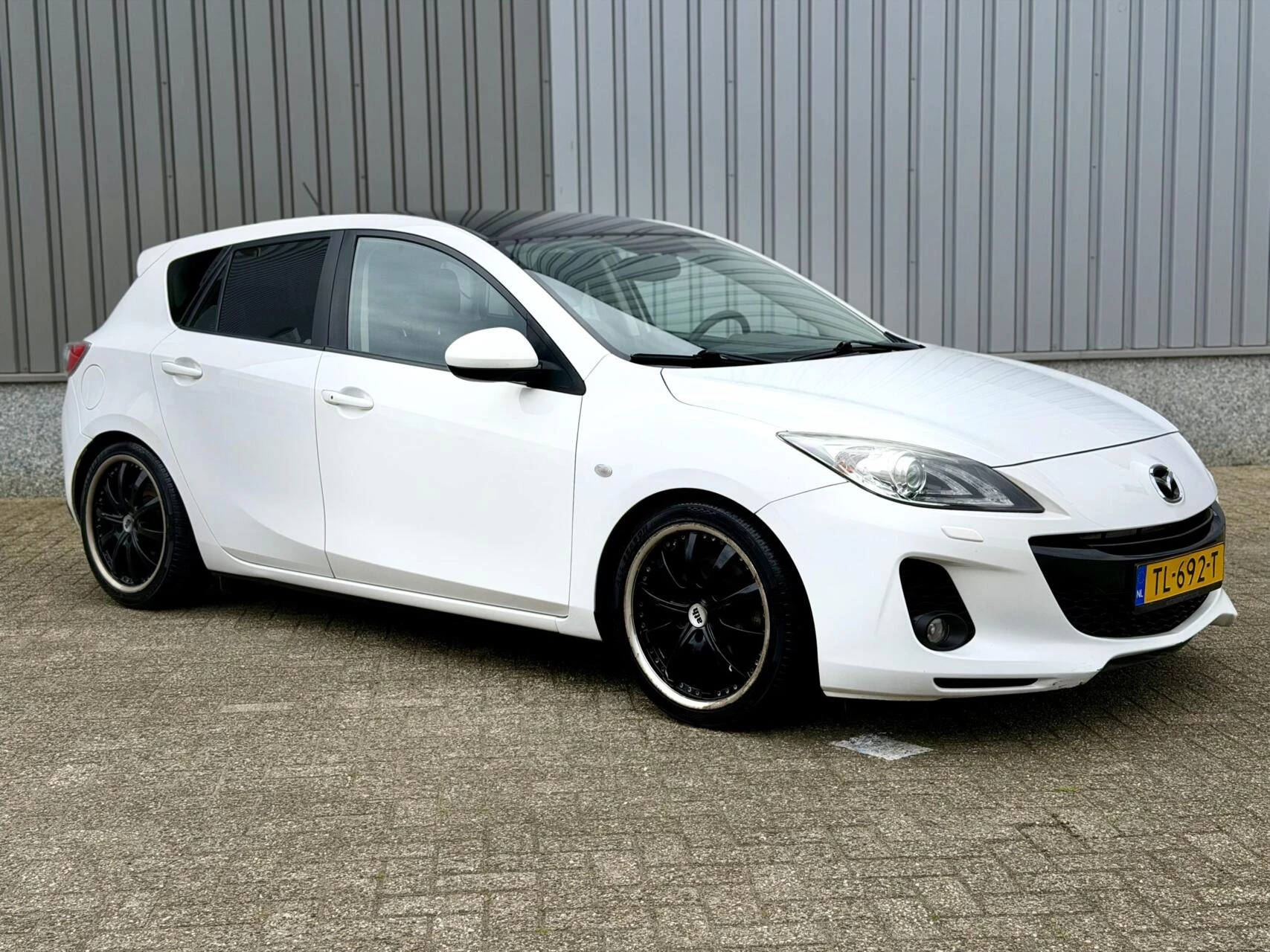 Hoofdafbeelding Mazda 3