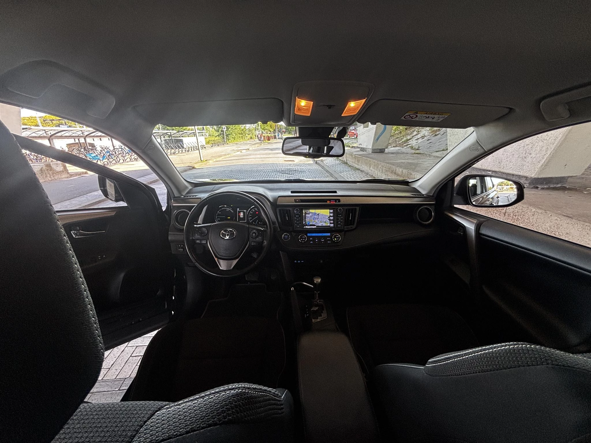 Hoofdafbeelding Toyota RAV4