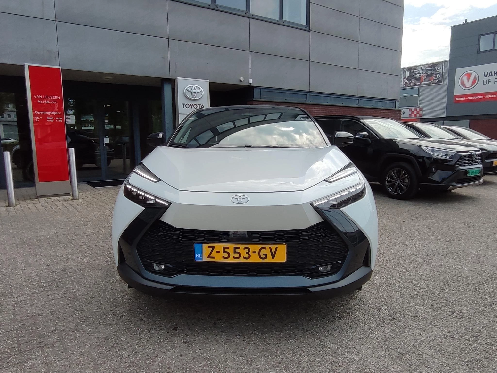 Hoofdafbeelding Toyota C-HR
