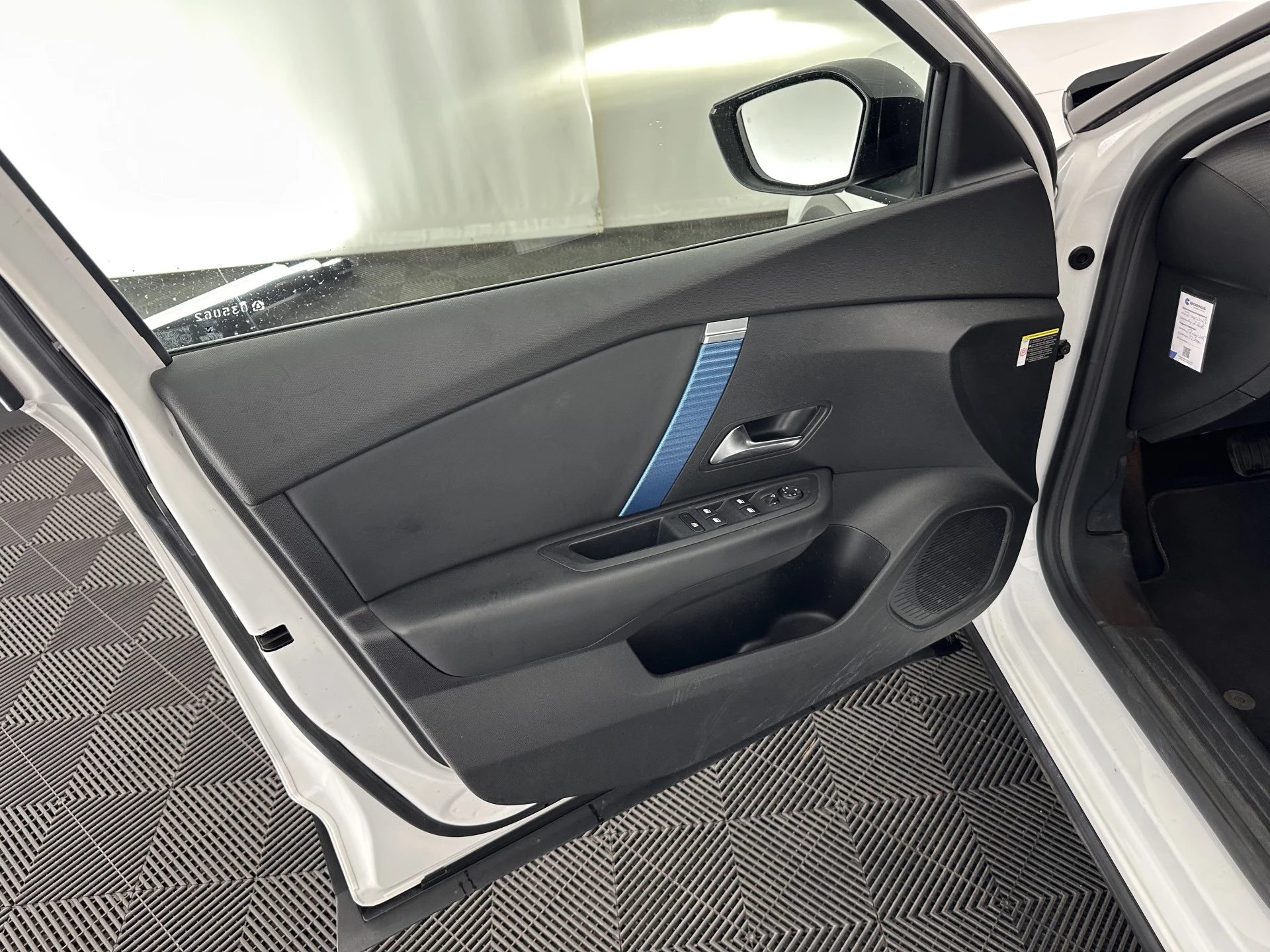 Hoofdafbeelding Citroën ë-C4