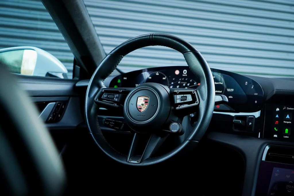 Hoofdafbeelding Porsche Taycan