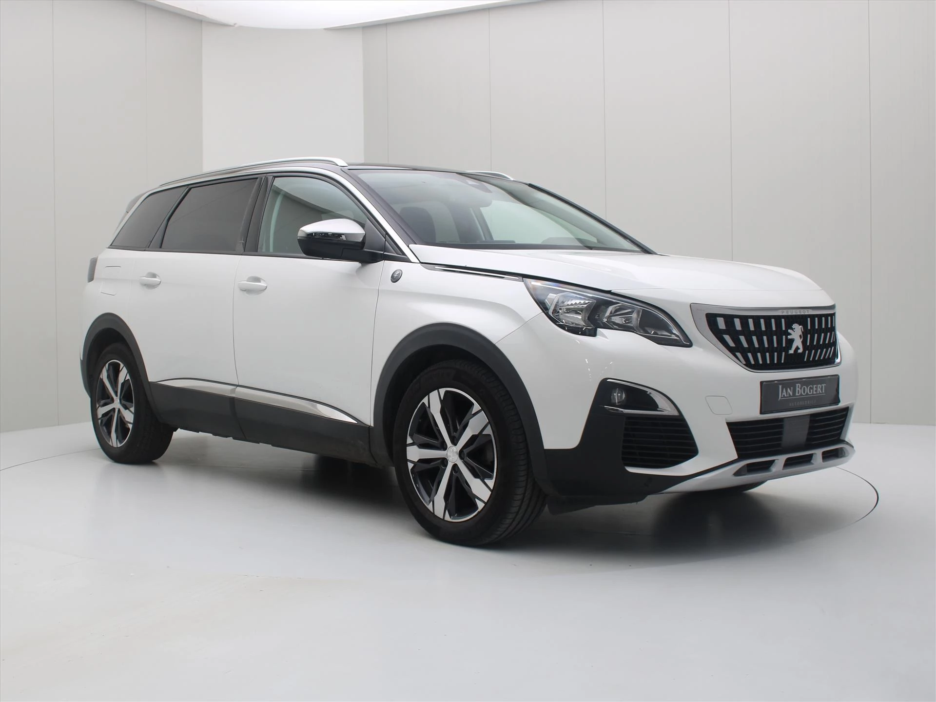 Hoofdafbeelding Peugeot 5008