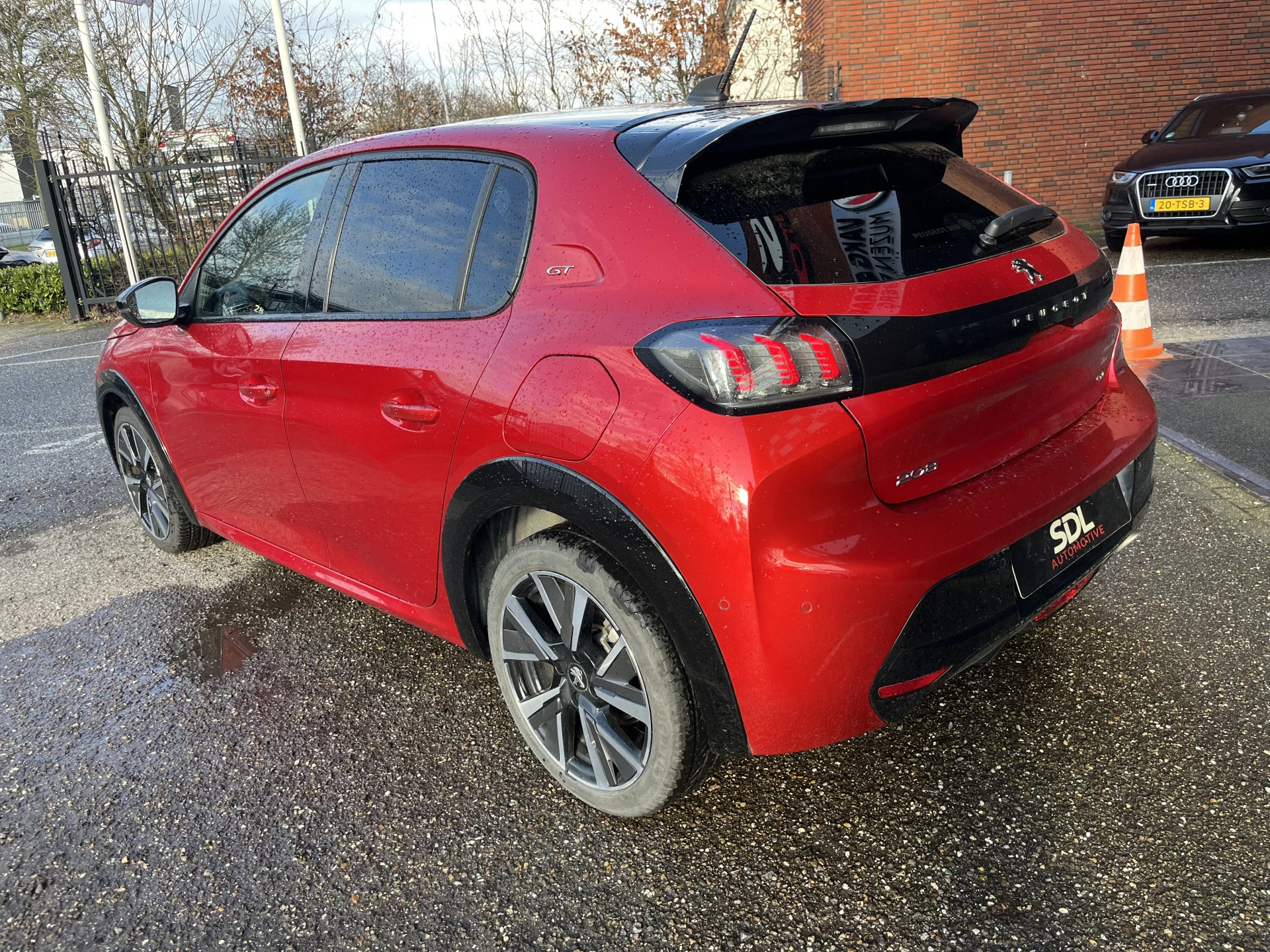 Hoofdafbeelding Peugeot 208