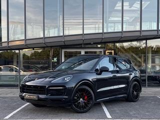 Hoofdafbeelding Porsche Cayenne Porsche Cayenne 3.0 E-Hybrid Pano|Sportdesi|Key|18w|360|BOSE