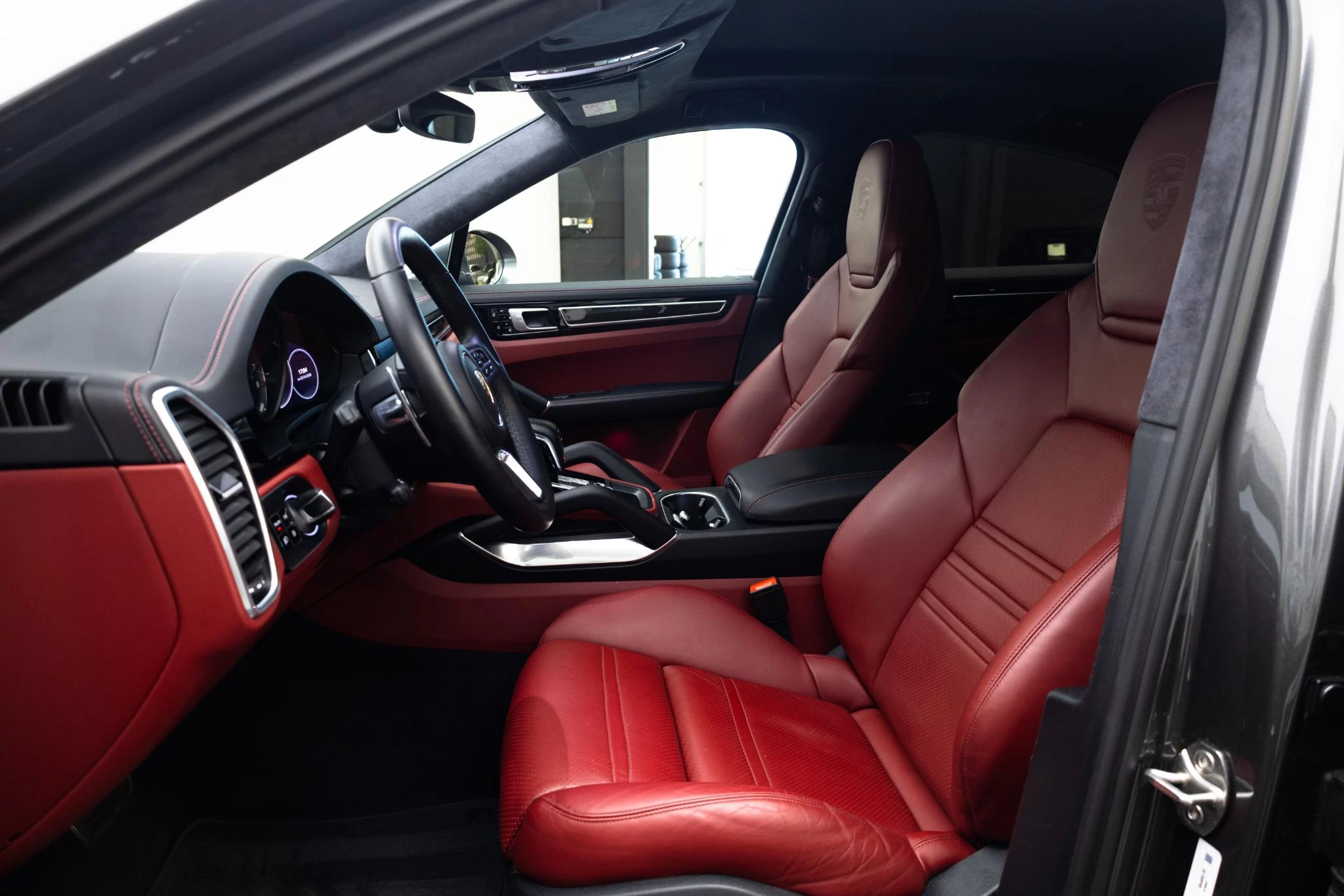 Hoofdafbeelding Porsche Cayenne