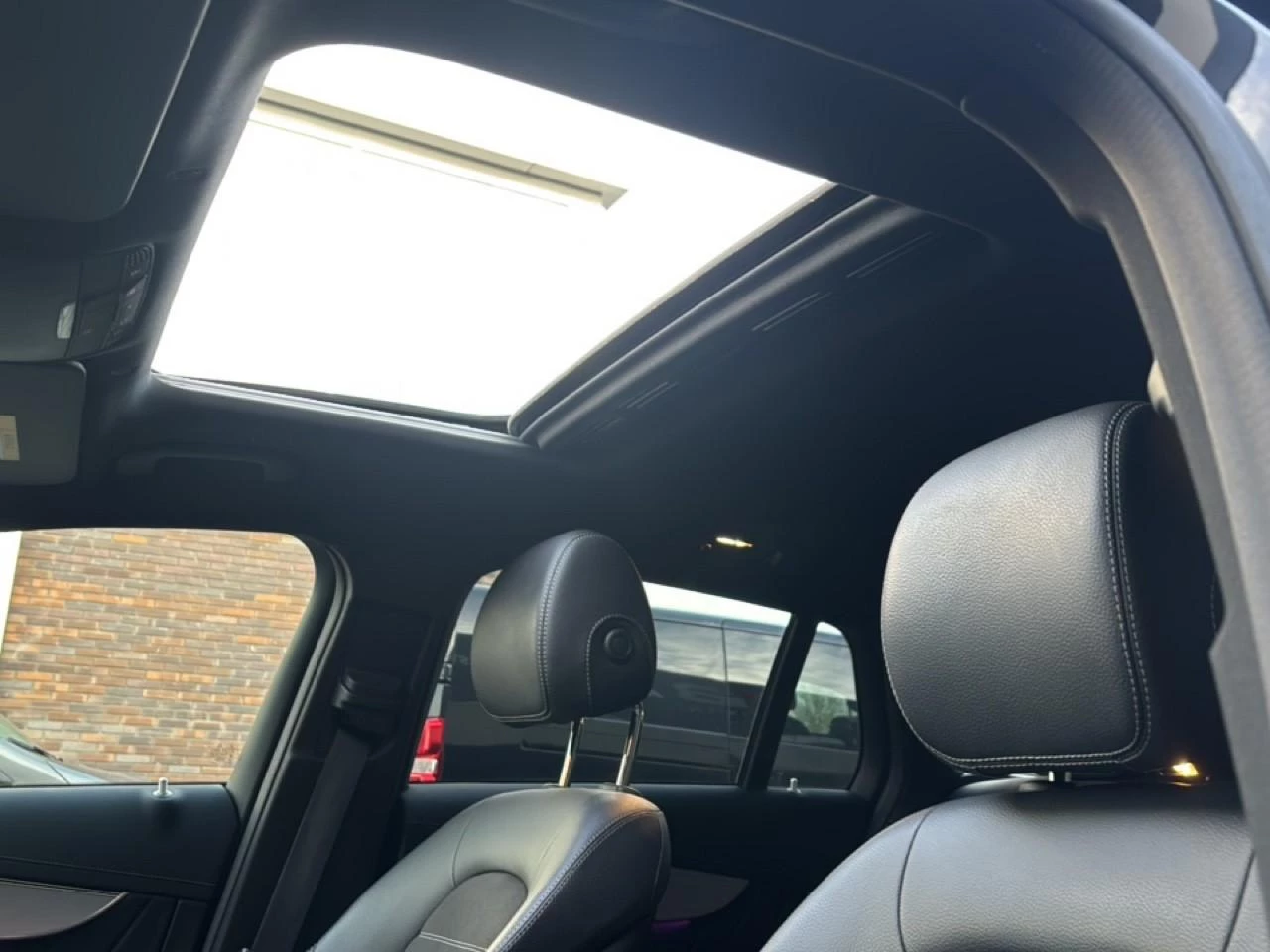 Hoofdafbeelding Mercedes-Benz EQC