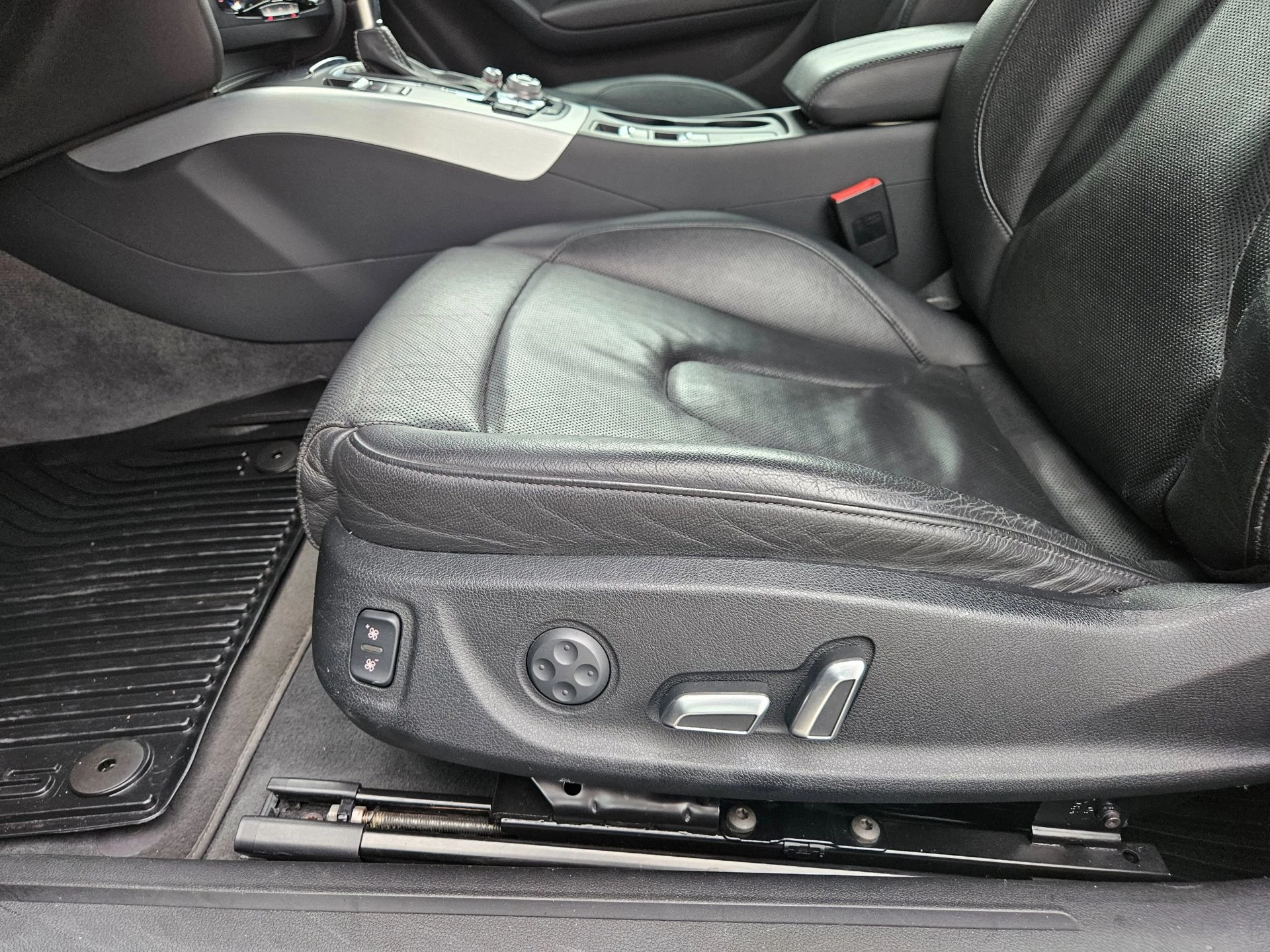 Hoofdafbeelding Audi S5