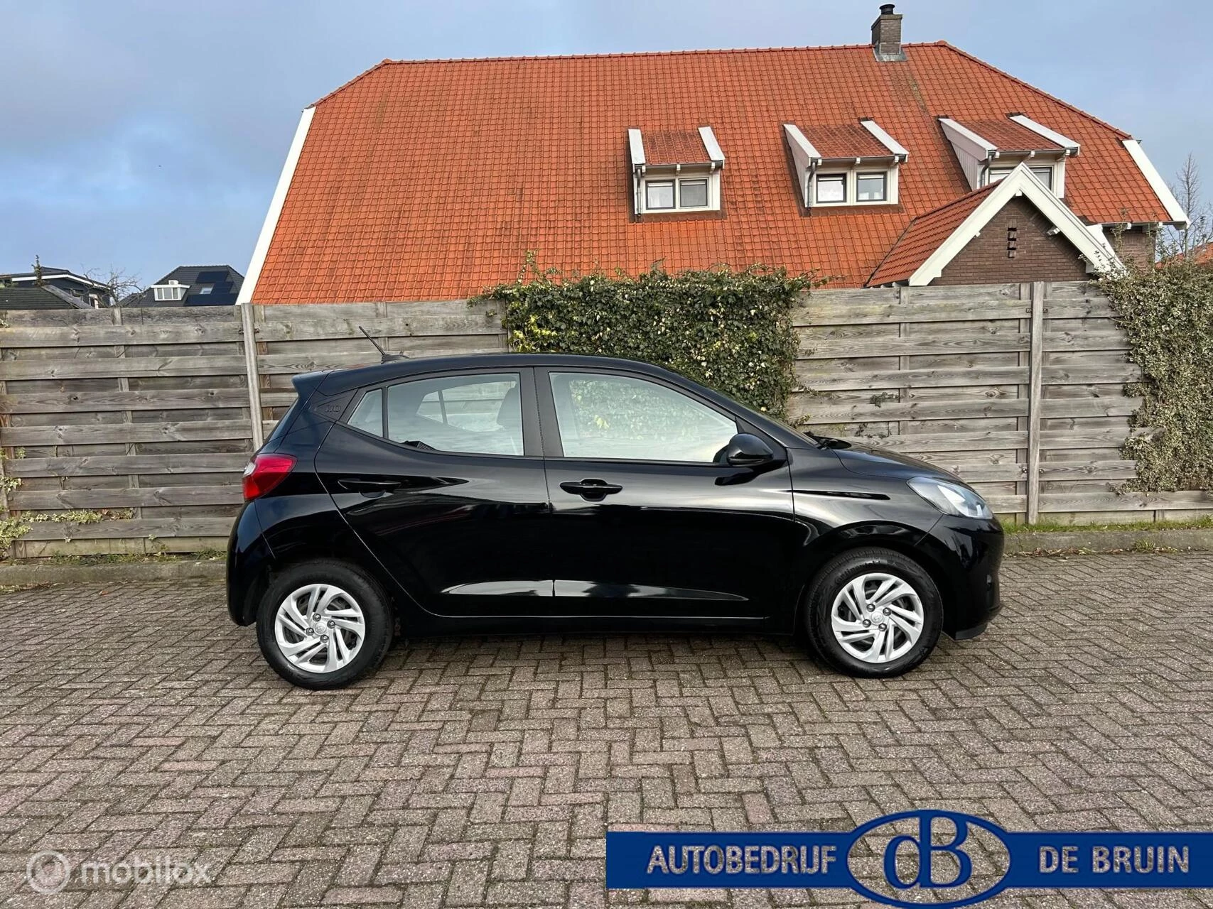 Hoofdafbeelding Hyundai i10
