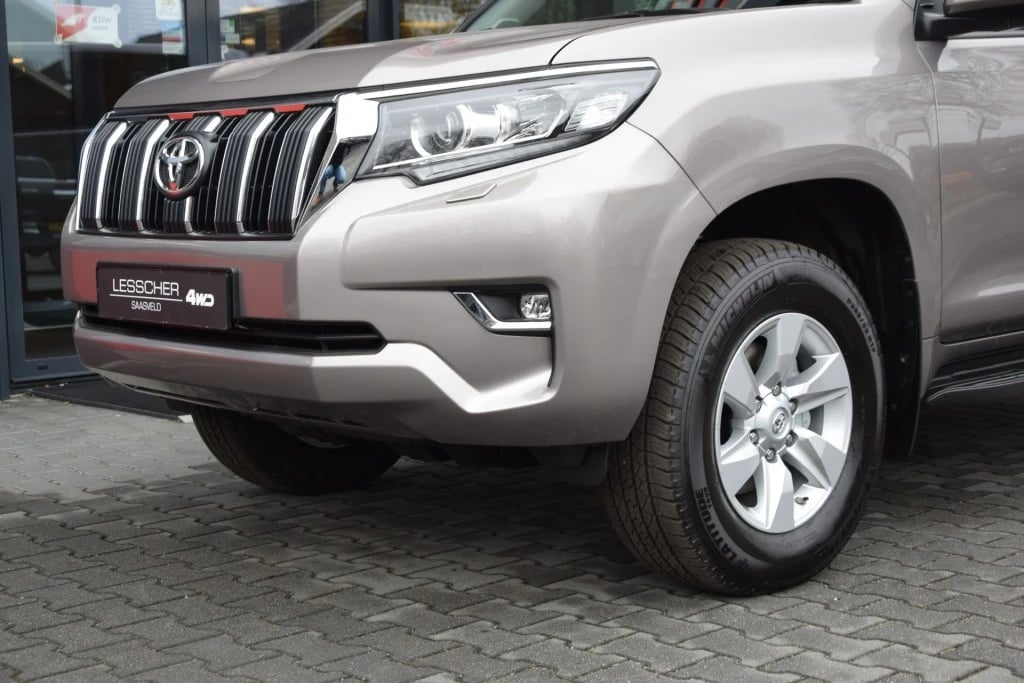 Hoofdafbeelding Toyota Land Cruiser