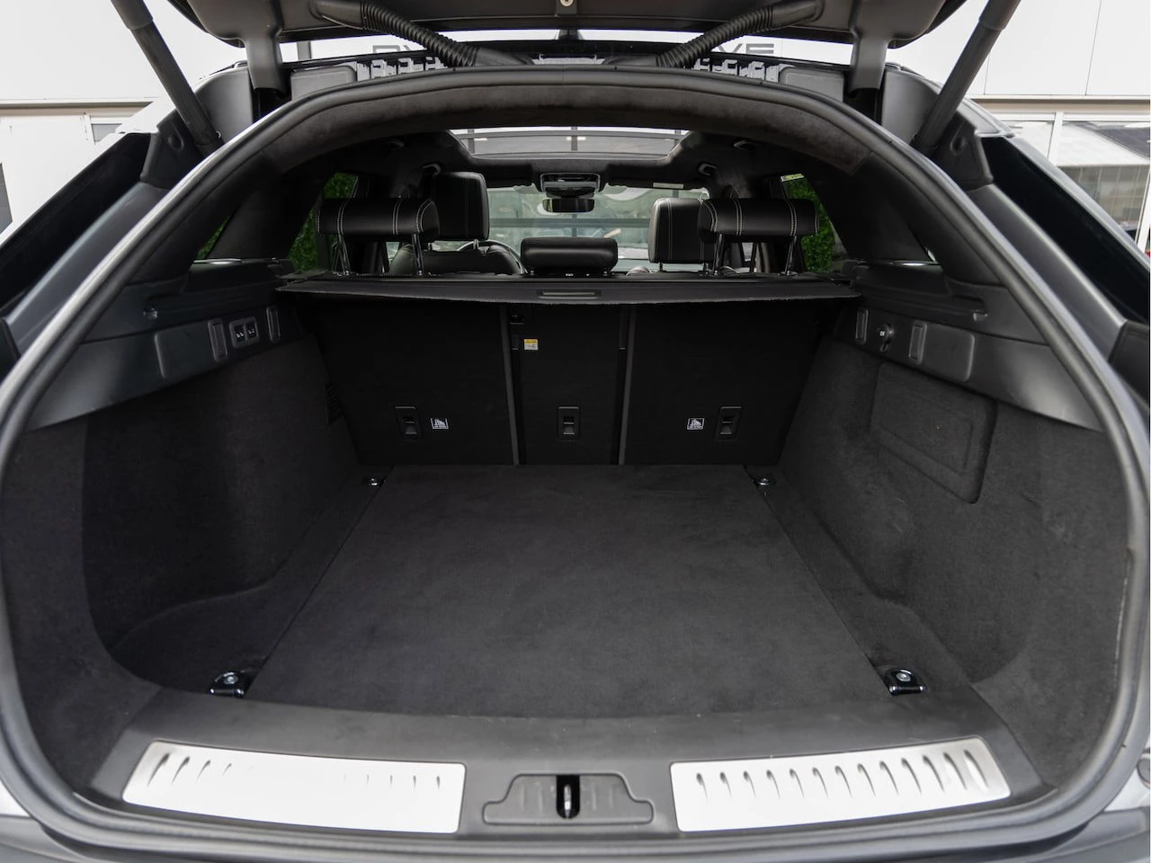 Hoofdafbeelding Land Rover Range Rover Velar