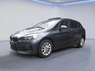 BMW 2-serie Active Tourer 218i Executive | Panorama | Navigatie | Leder | Cruise