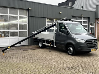 Mercedes-Benz Sprinter 515 CDI Automaat Hiab 029 Laadkraan Lier Trekhaak 3500kg trekgewicht Airco Cruise controle 3-Persoons Kraan Autolaadkraan Dubbele lucht Gereedschapskist Open laadbak Pick-up p-up 366WB 1e eigenaar Eu