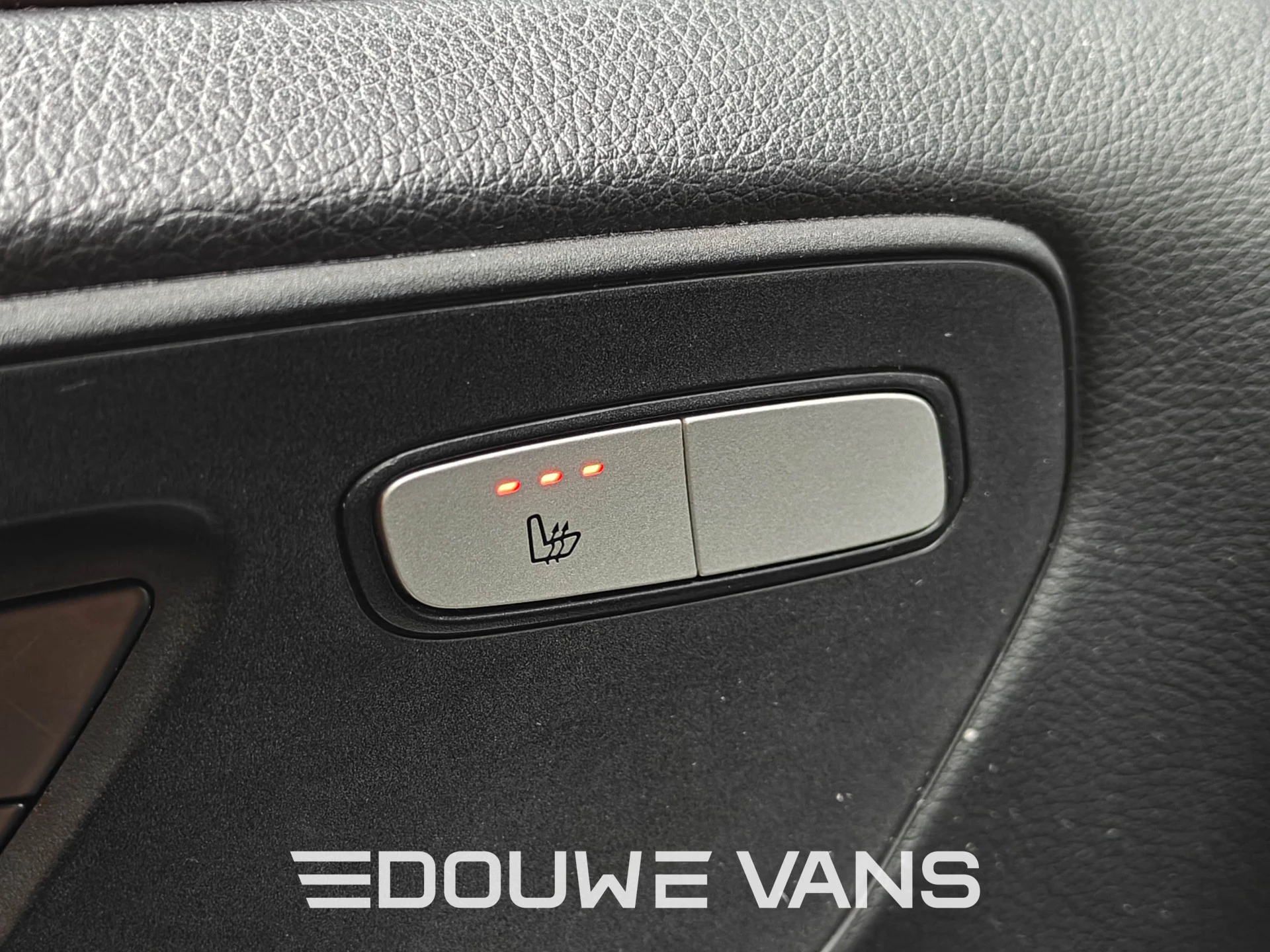 Hoofdafbeelding Mercedes-Benz EQV