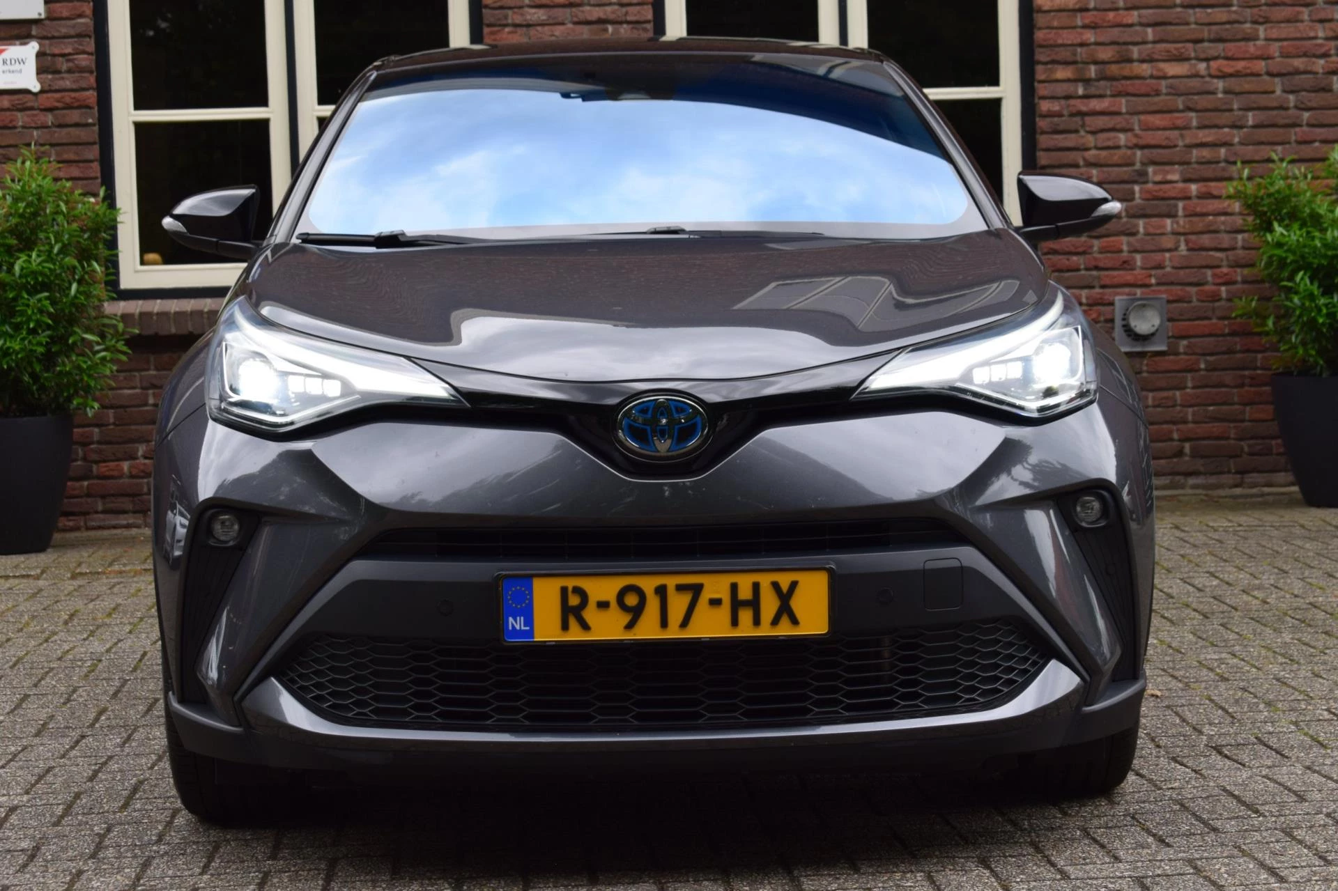 Hoofdafbeelding Toyota C-HR