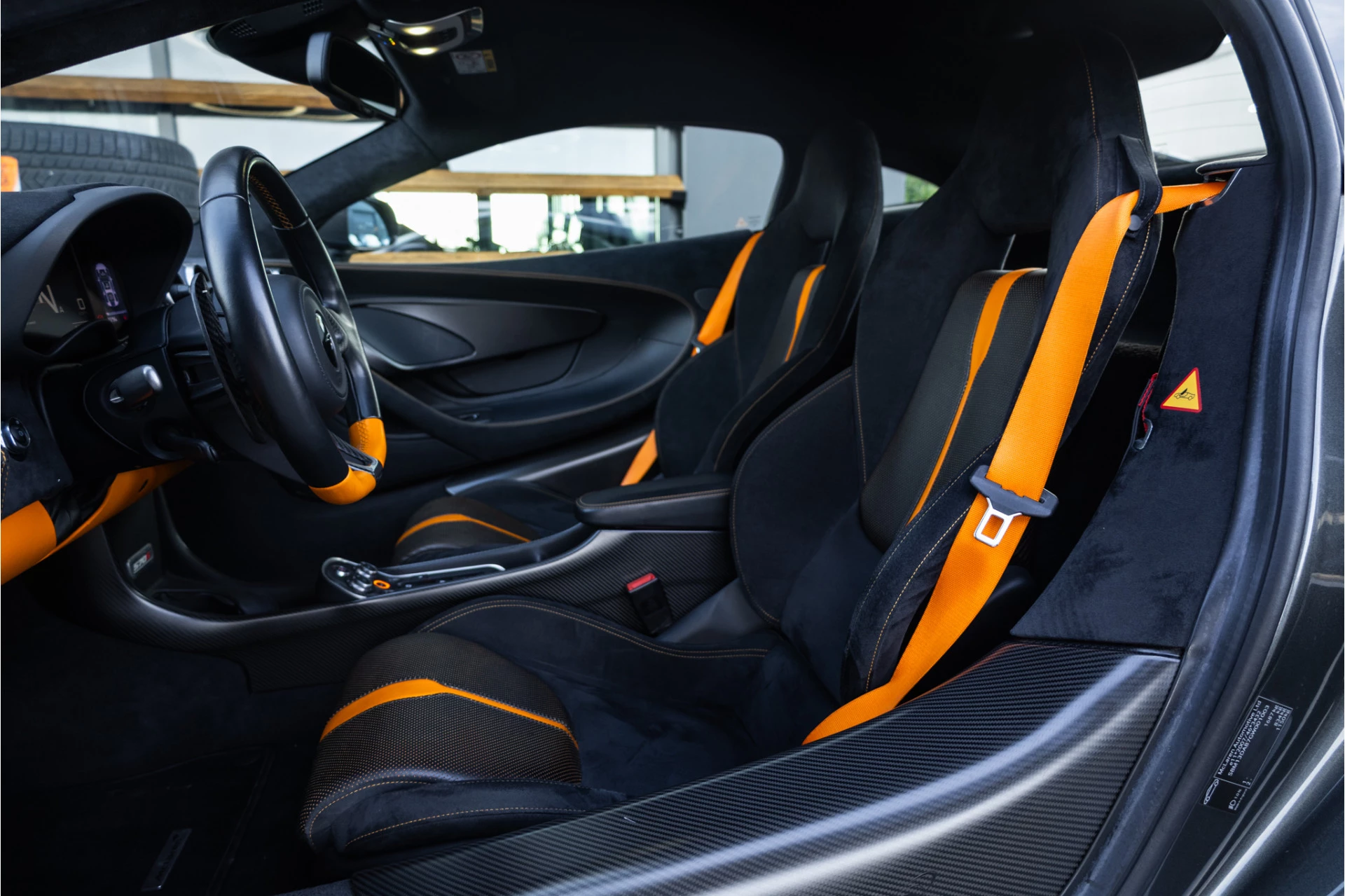 Hoofdafbeelding McLaren 570S