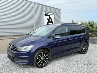 Hoofdafbeelding Volkswagen Touran Volkswagen Touran 1.2 TSI 7 Persoons Navi|ACC|Media|PDC|Stoelverw Blauw