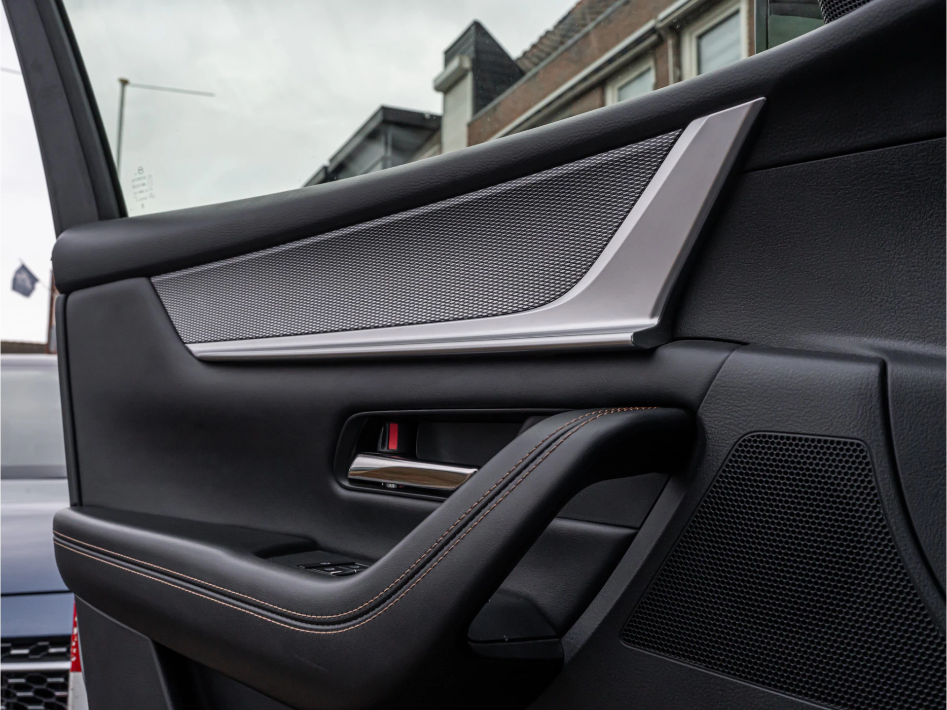 Hoofdafbeelding Mazda CX-60