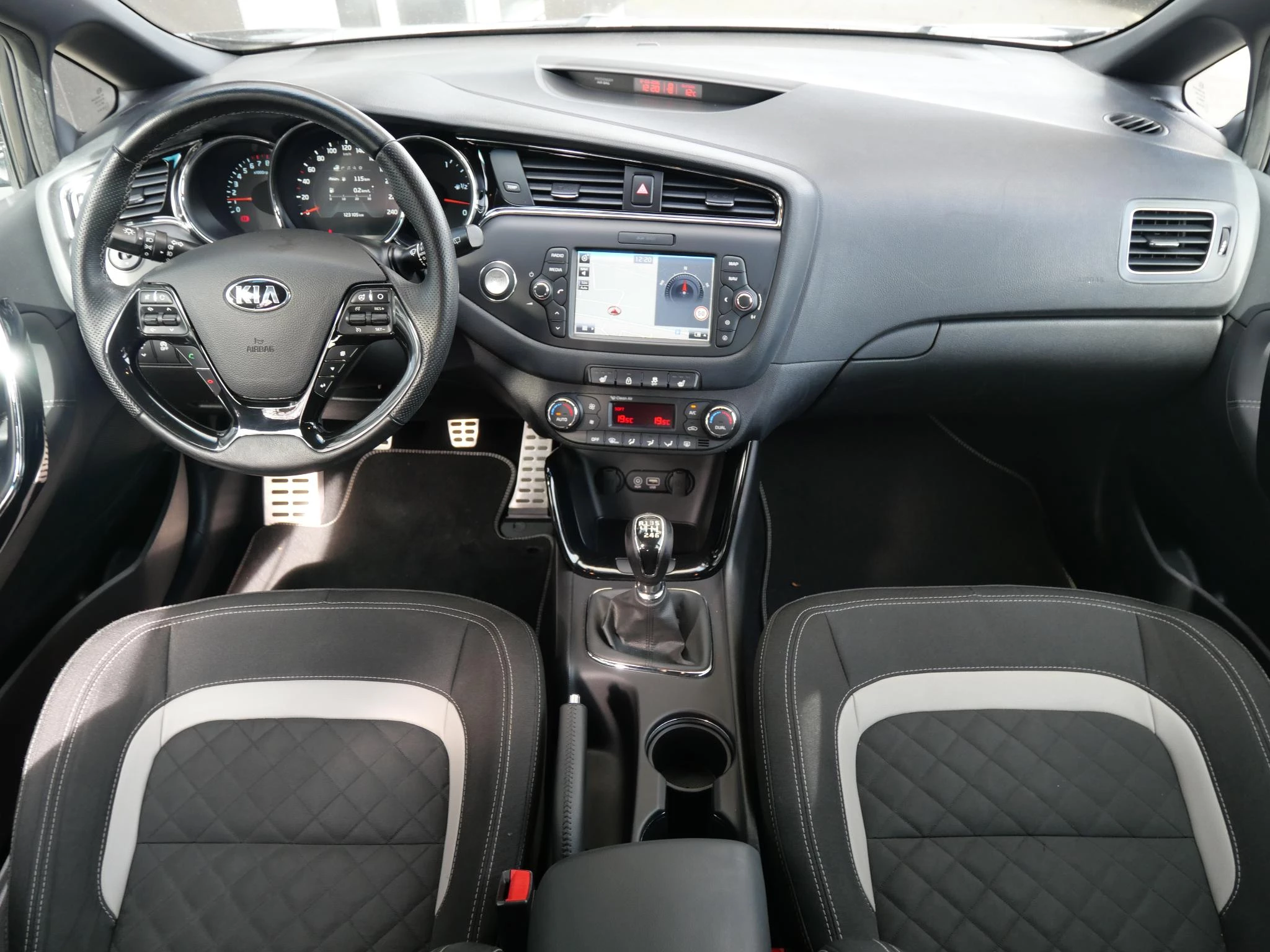 Hoofdafbeelding Kia cee'd