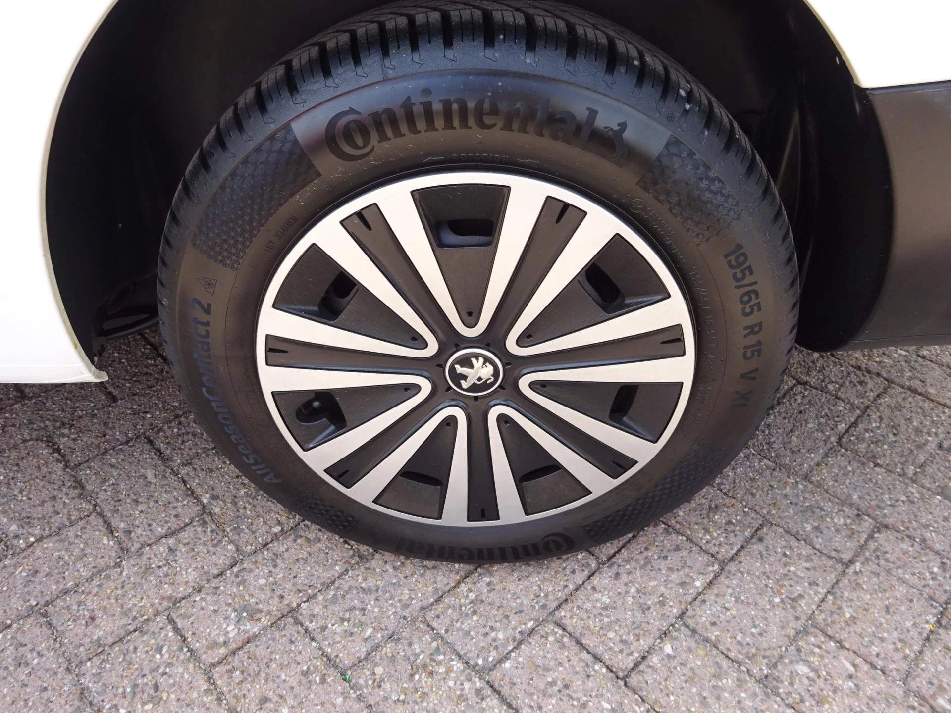 Hoofdafbeelding Peugeot Partner