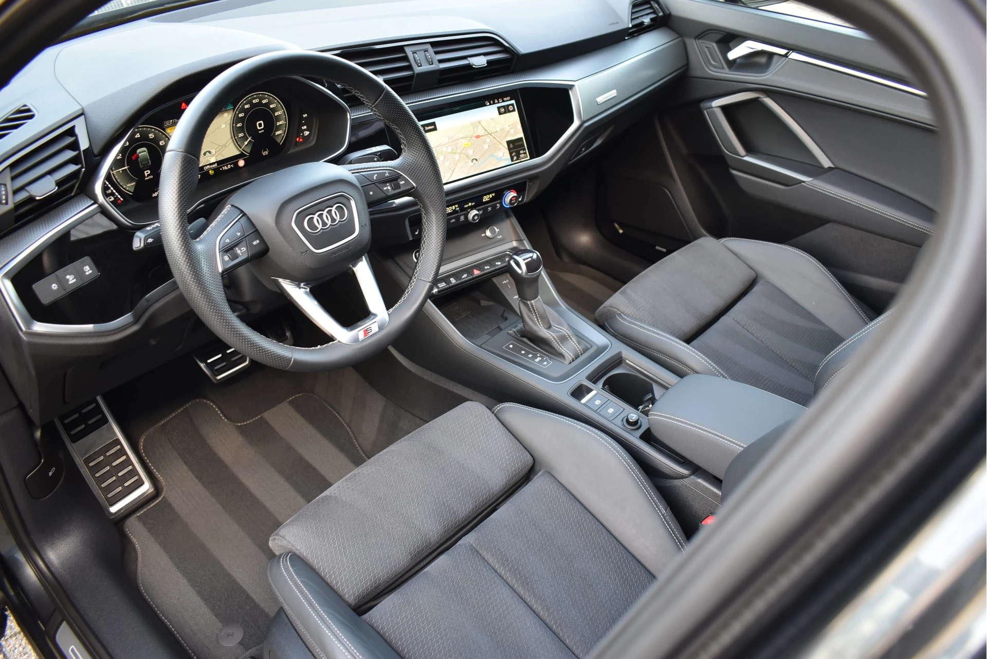 Hoofdafbeelding Audi Q3