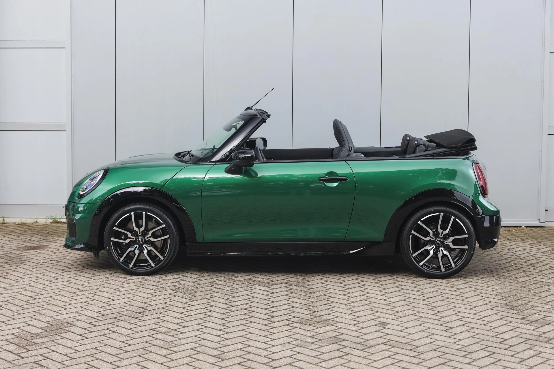 Hoofdafbeelding MINI Cooper Cabrio