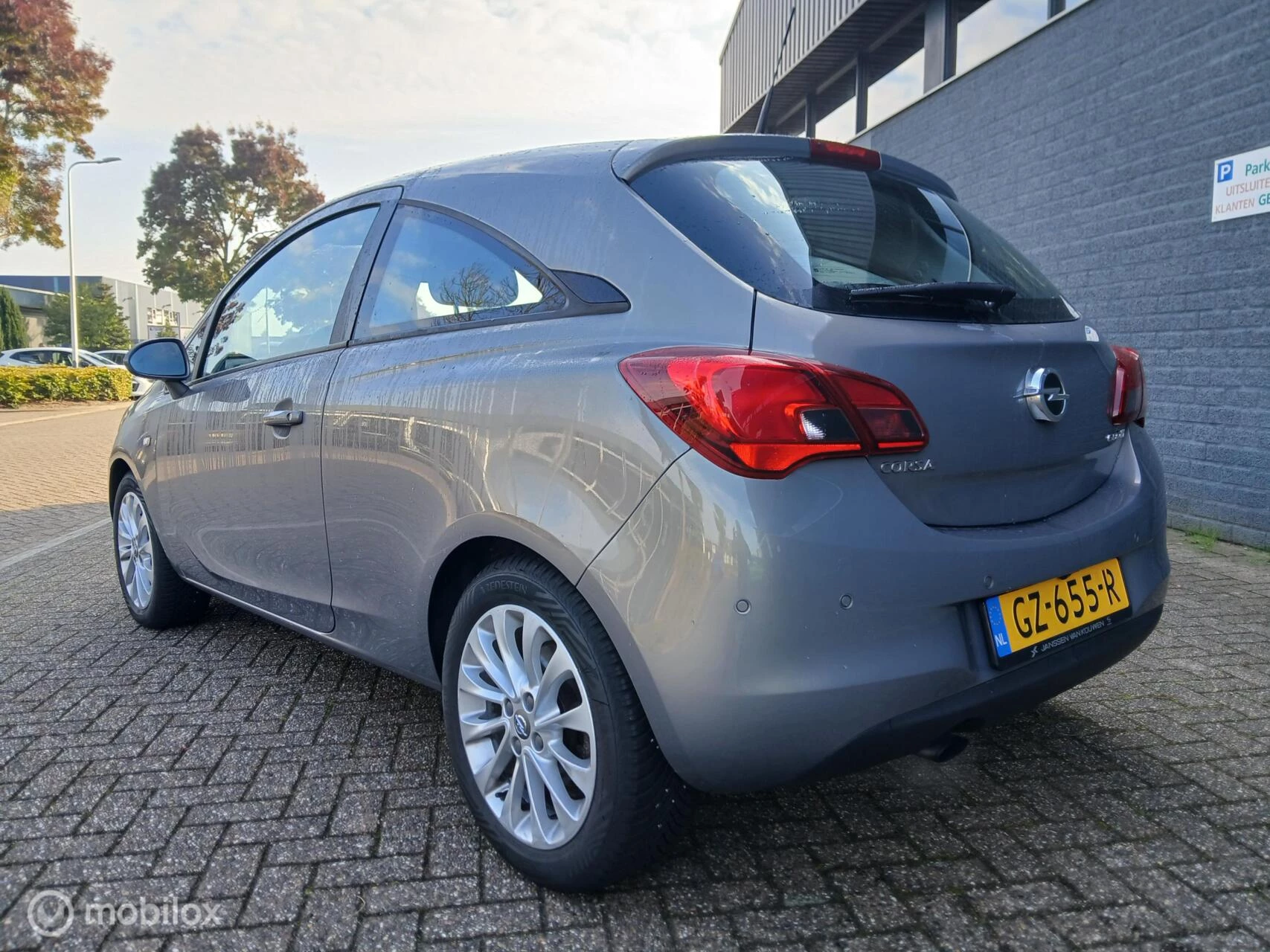 Hoofdafbeelding Opel Corsa