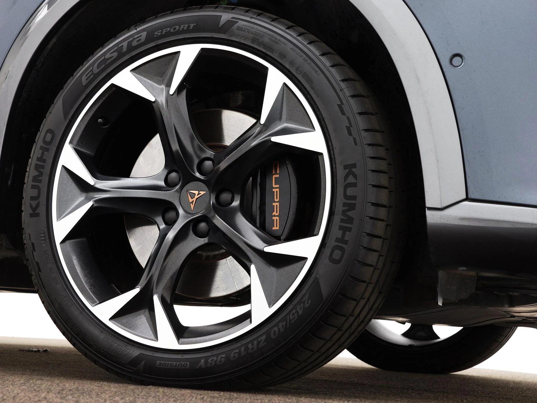 Hoofdafbeelding CUPRA Formentor