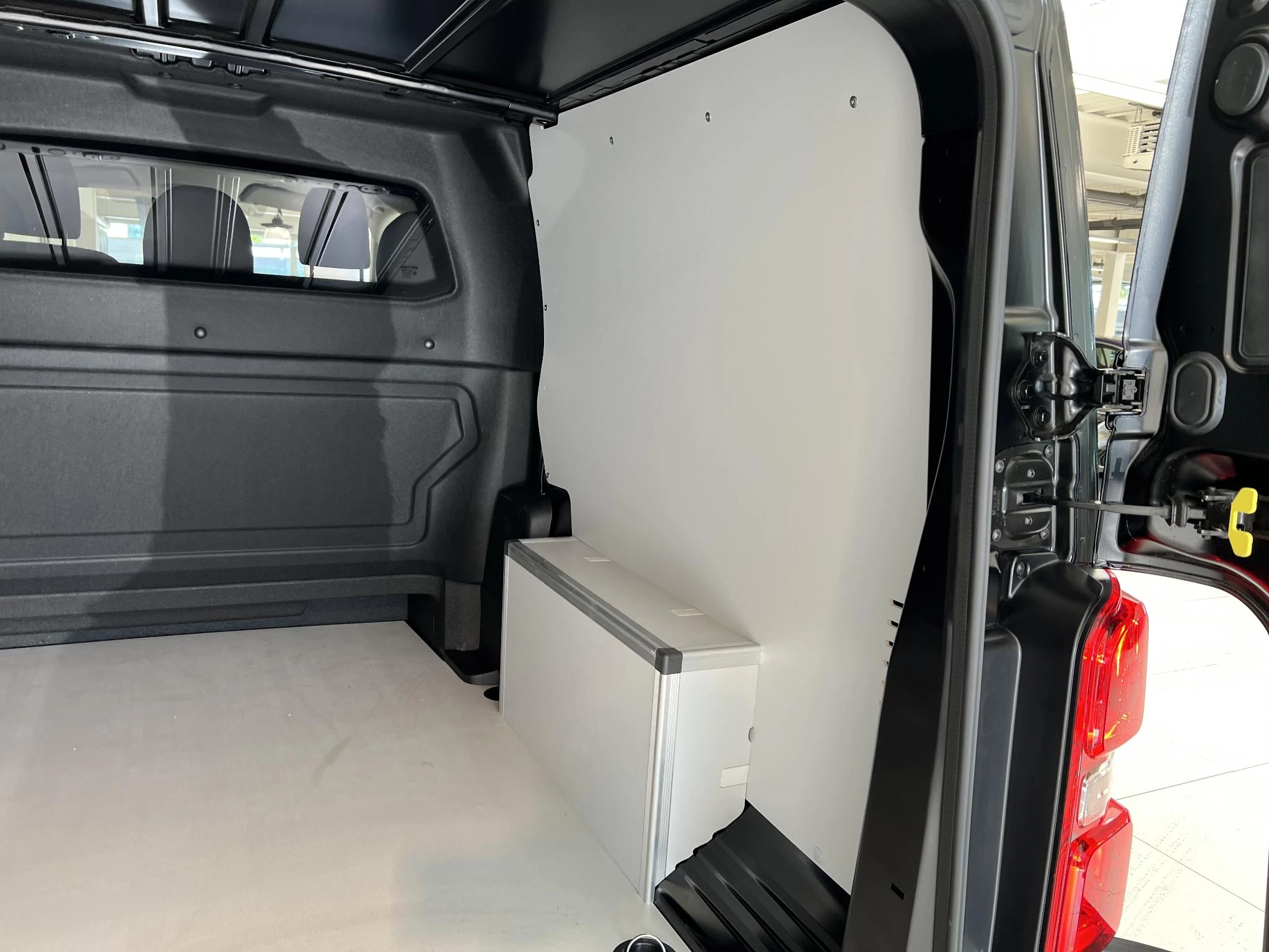 Hoofdafbeelding Opel Vivaro-e